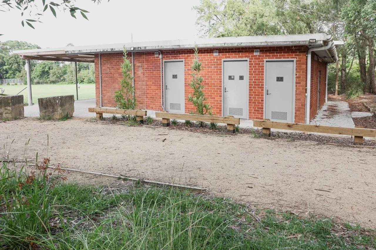 SARAKIYORK-93 Large.jpeg