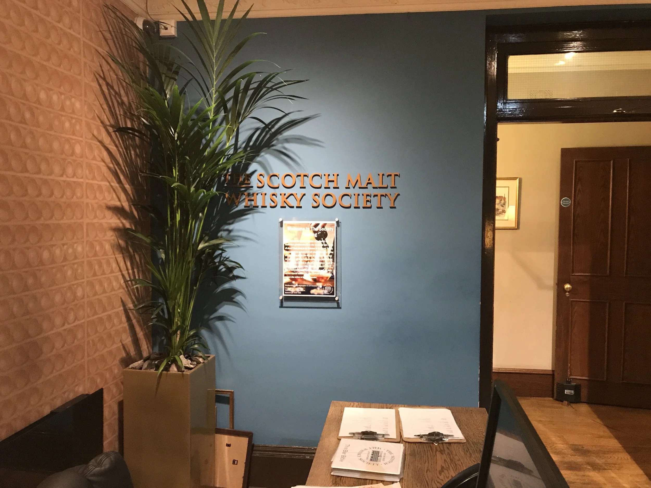 2019-09-24 21.44.47.jpg