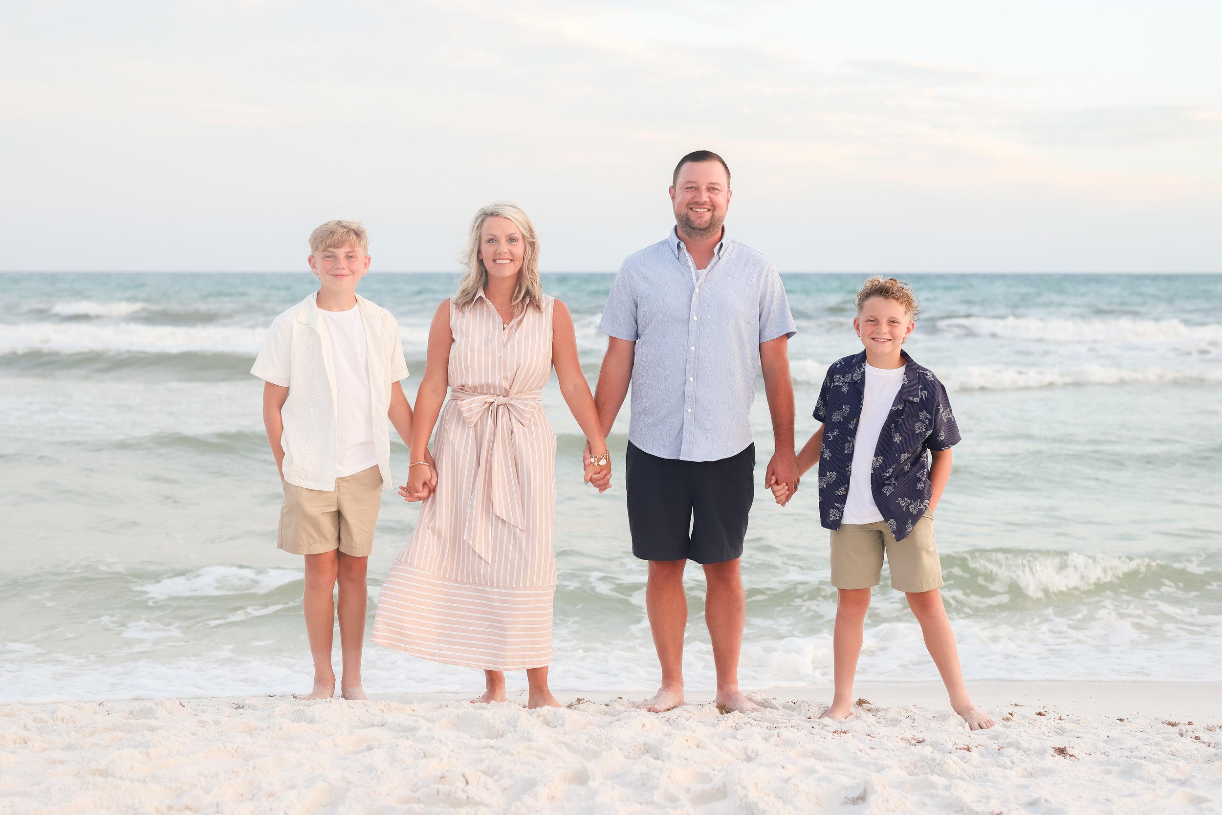 JenniferHuffFamilyBeachSession-08.jpg
