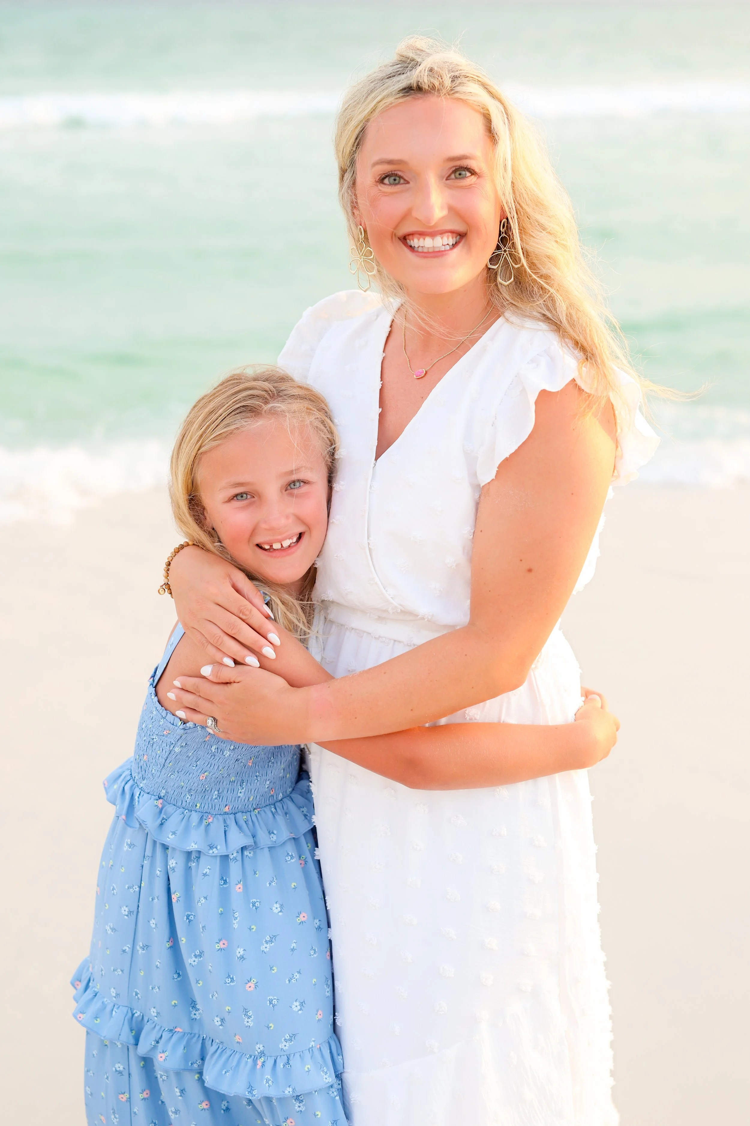 AmandaSheridanFamilyBeachSession-28.jpg