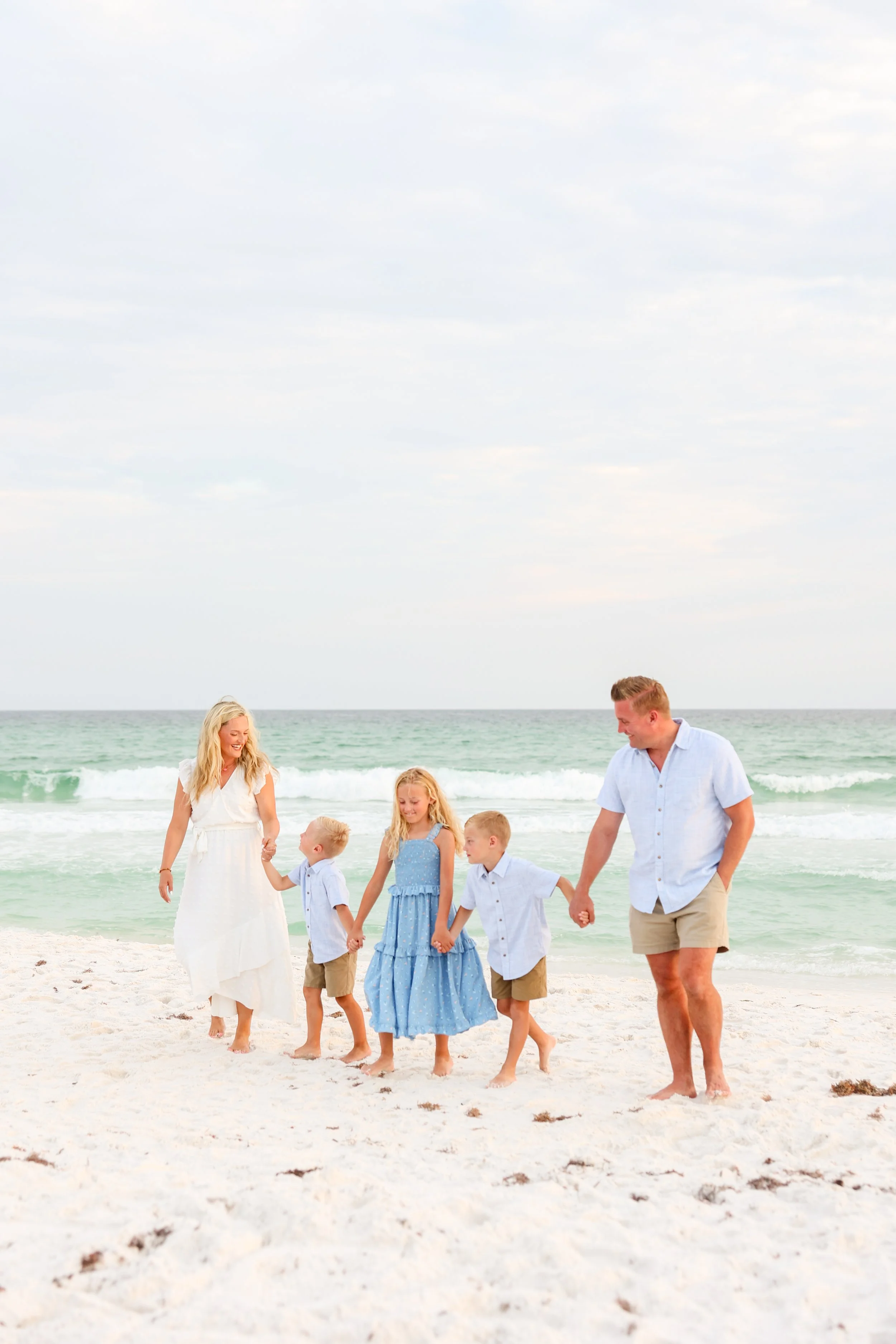 AmandaSheridanFamilyBeachSession-103.jpg