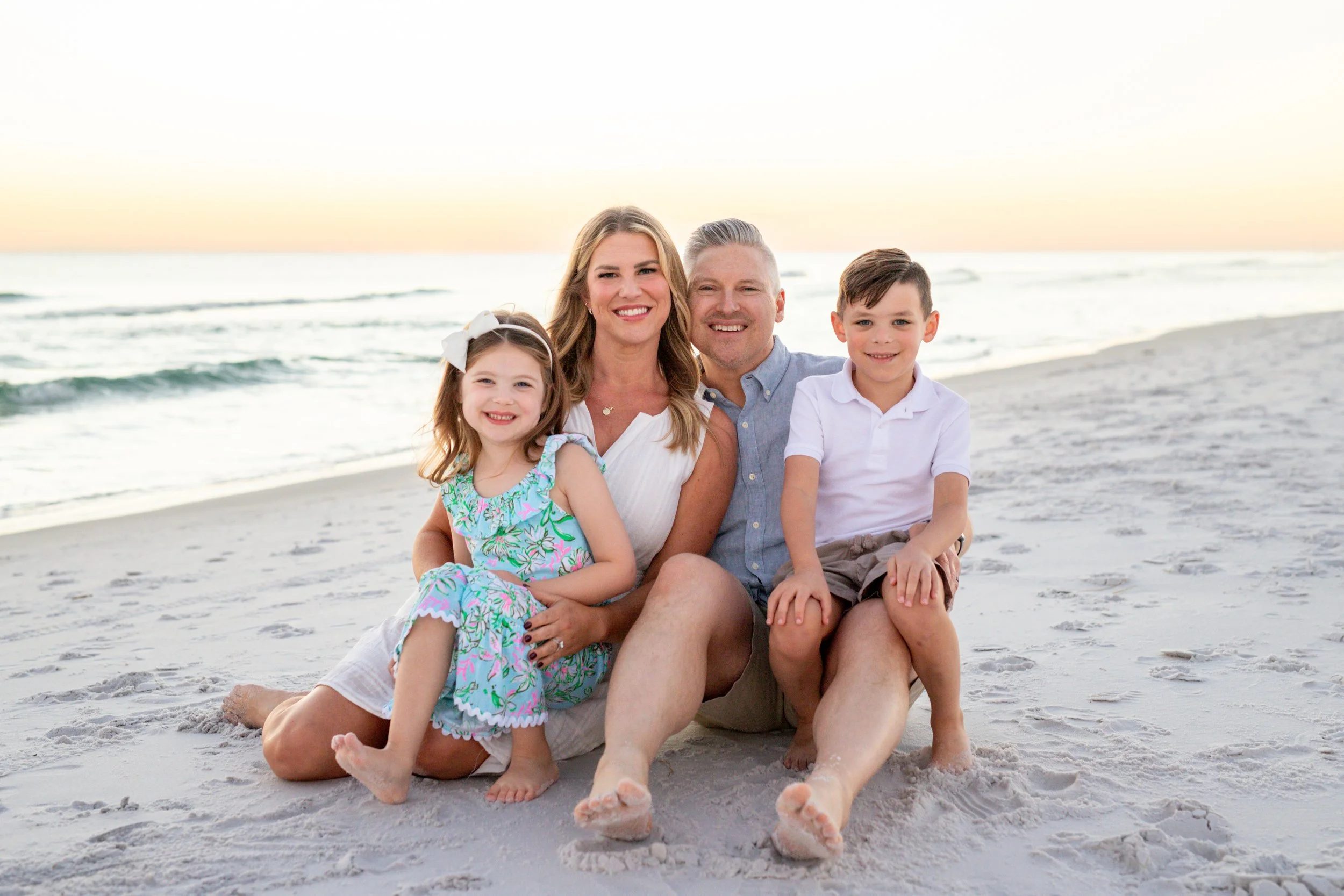 LindsayZimmermanFamilyBeachSession-84.jpg