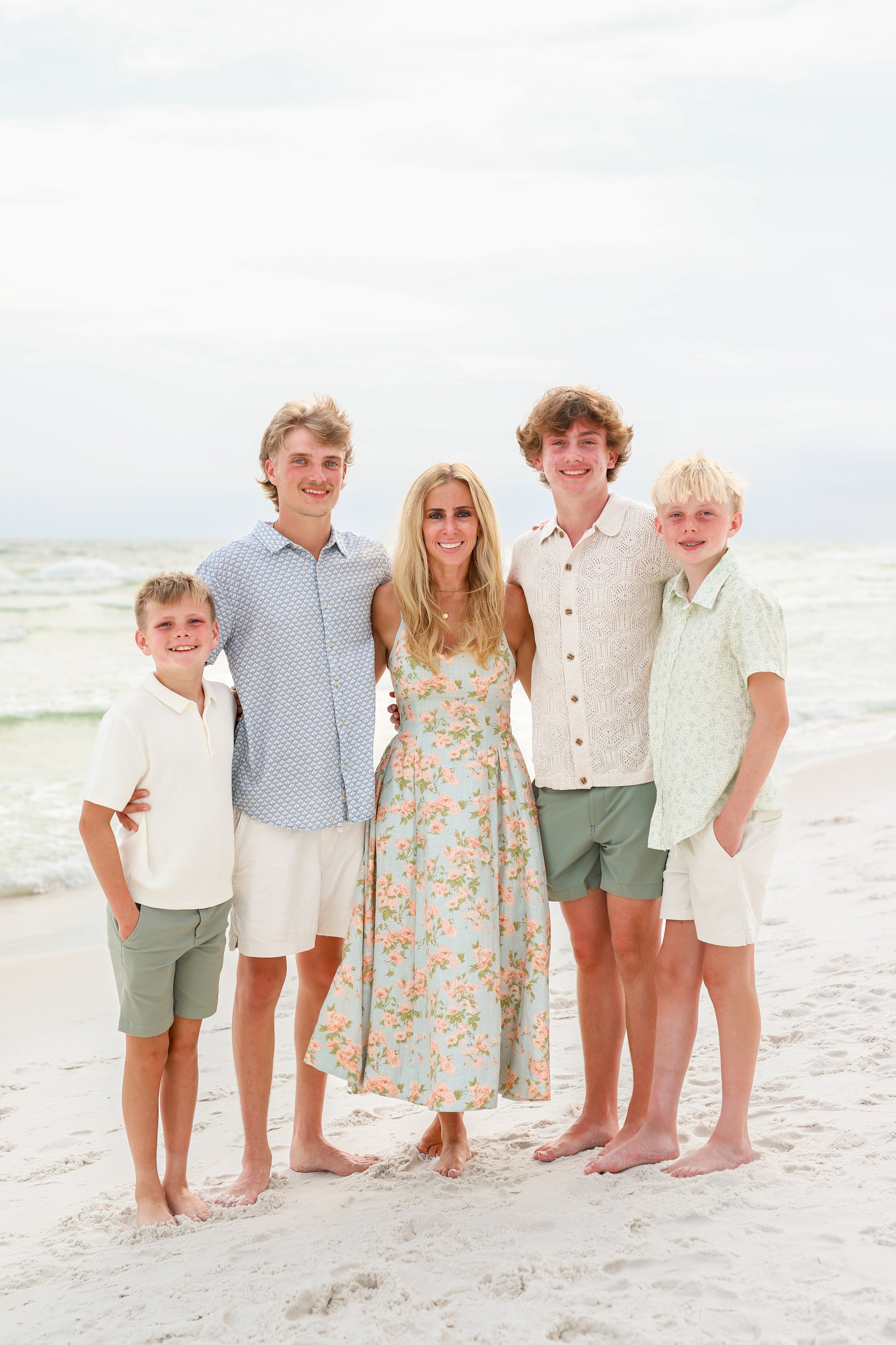 JessicaMaskFamilyBeachSession-01.jpg