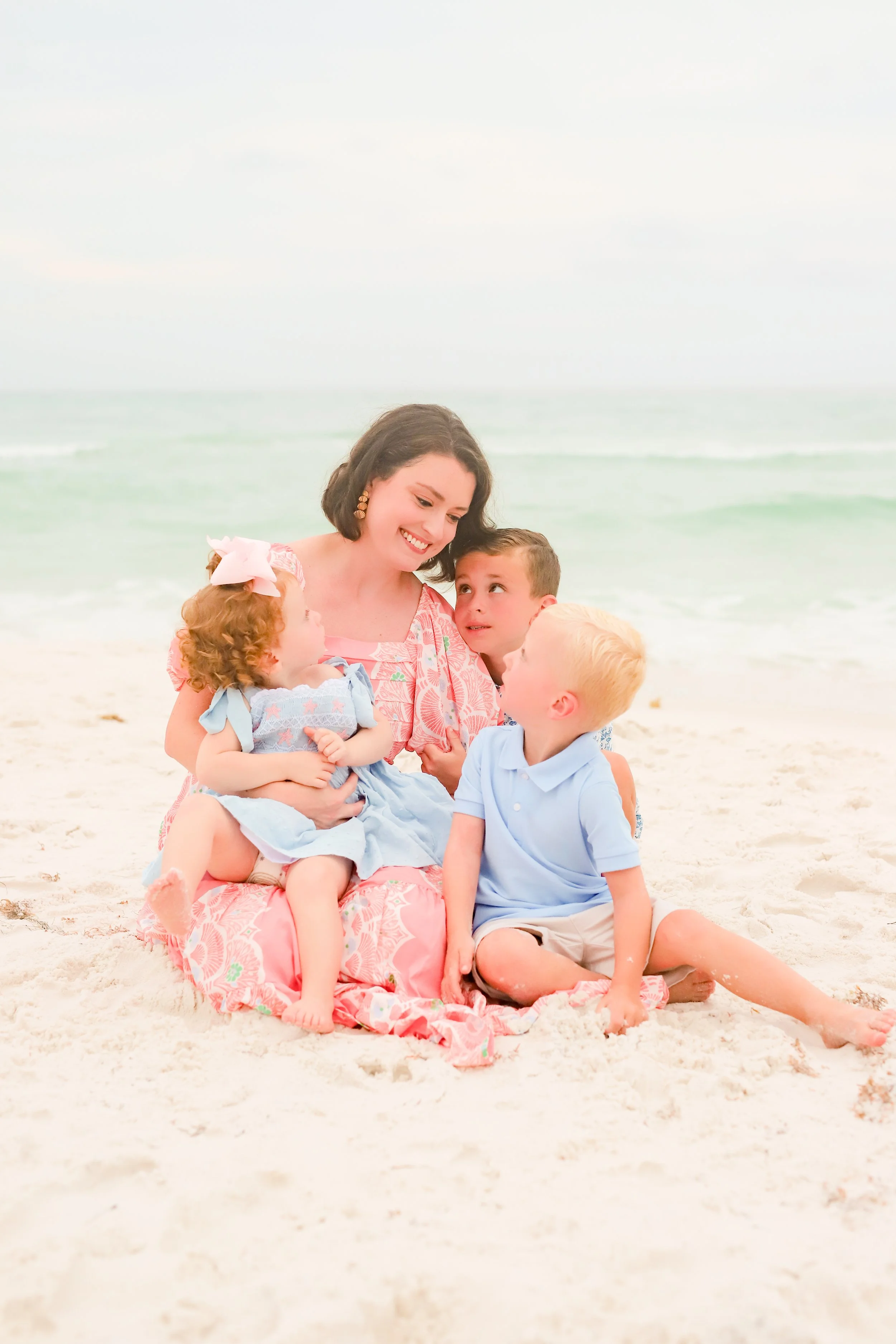 MicheleReardonFamilyBeachSession-31.jpg