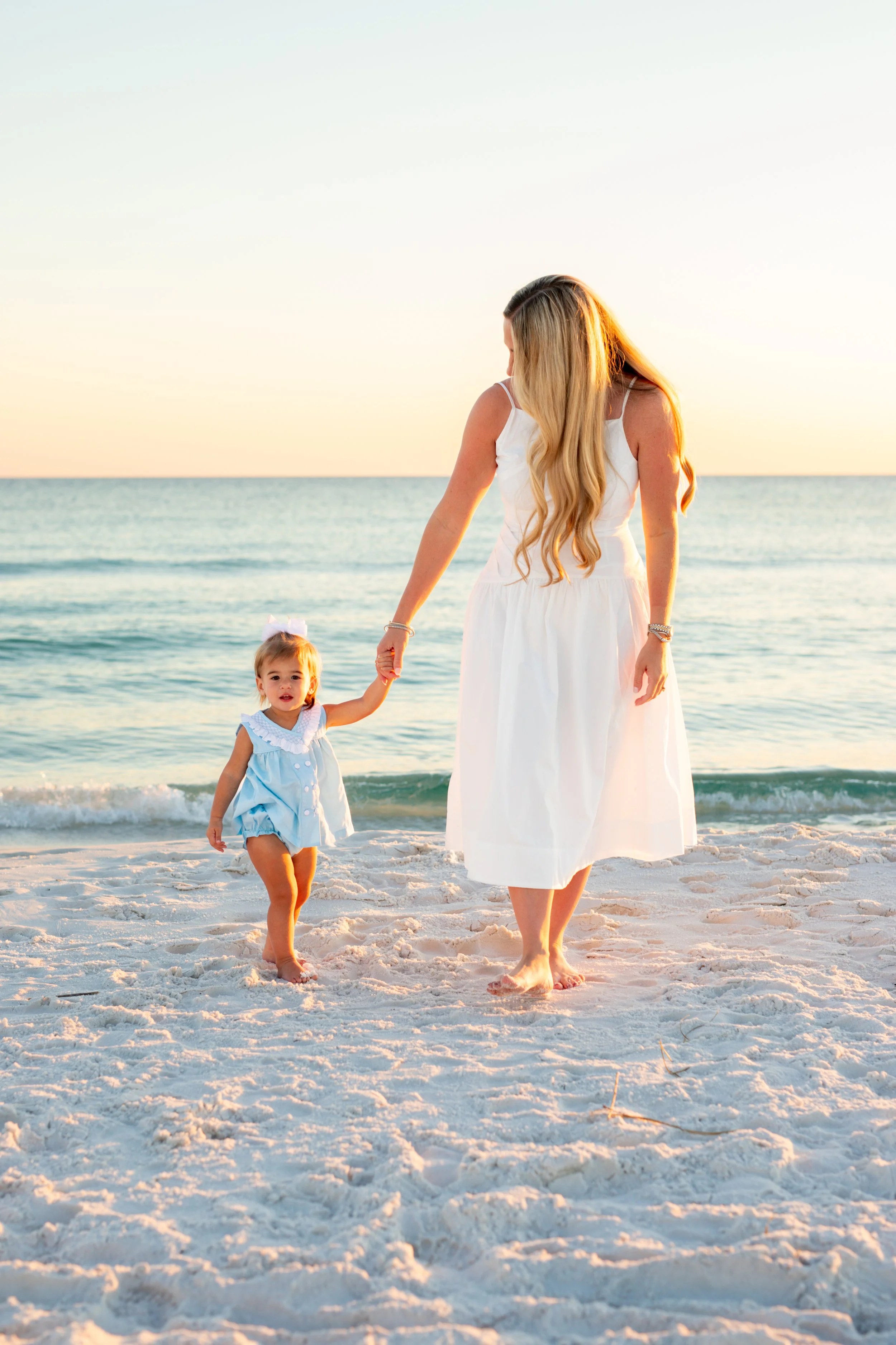 KeelyJenningsFamilyBeachSession-10.jpg