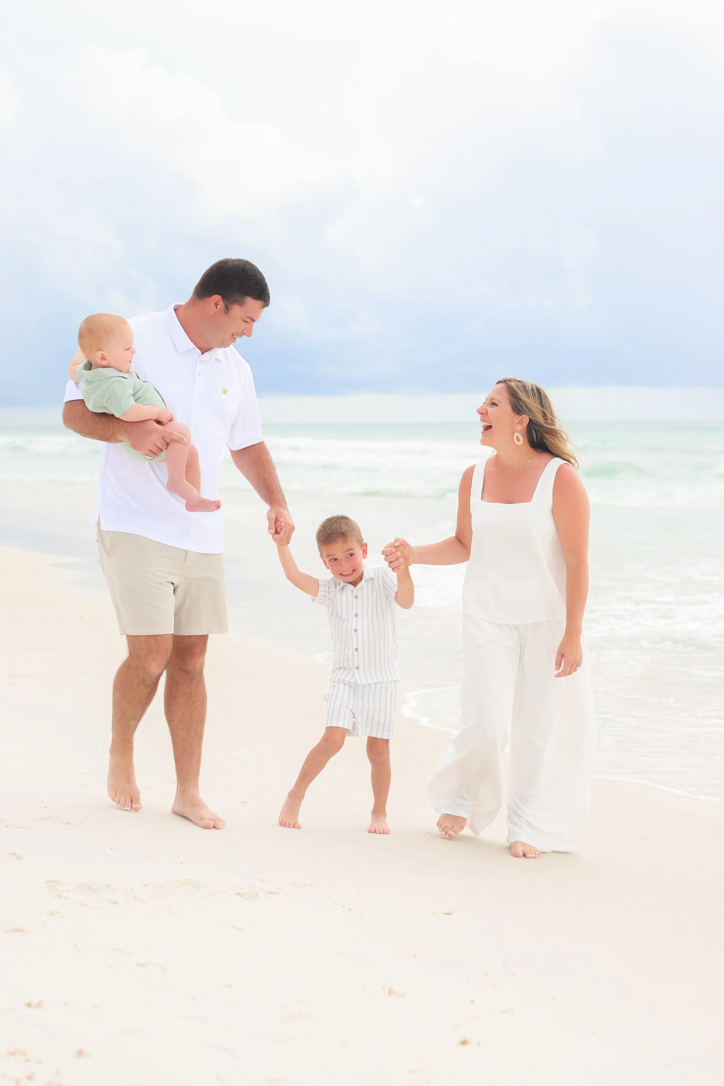 PauletteEnglishFamilyBeachSession-04-2.jpg
