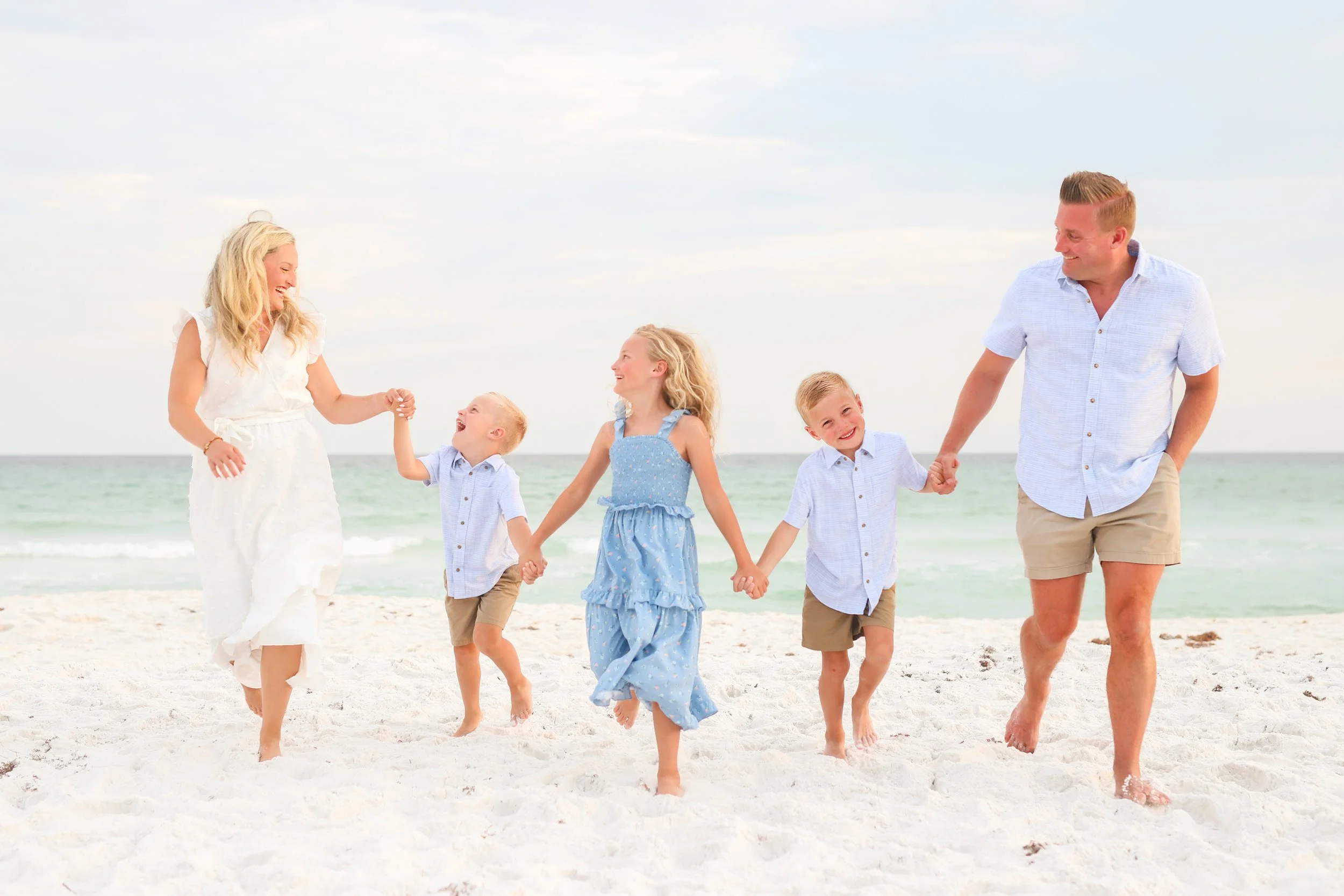 AmandaSheridanFamilyBeachSession-09-2-2.jpg