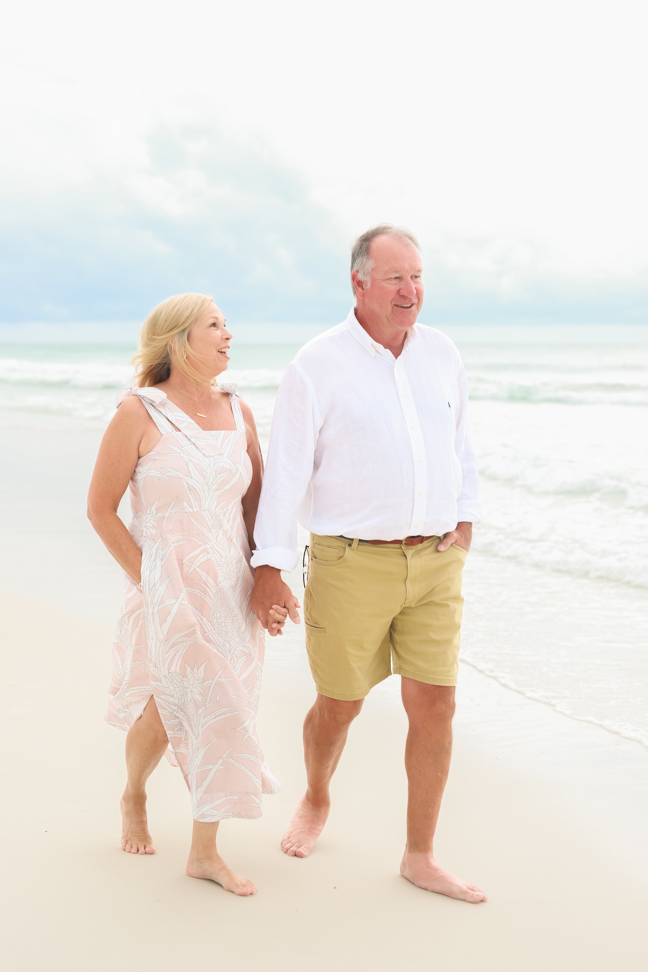 PauletteEnglishFamilyBeachSession-28.jpg