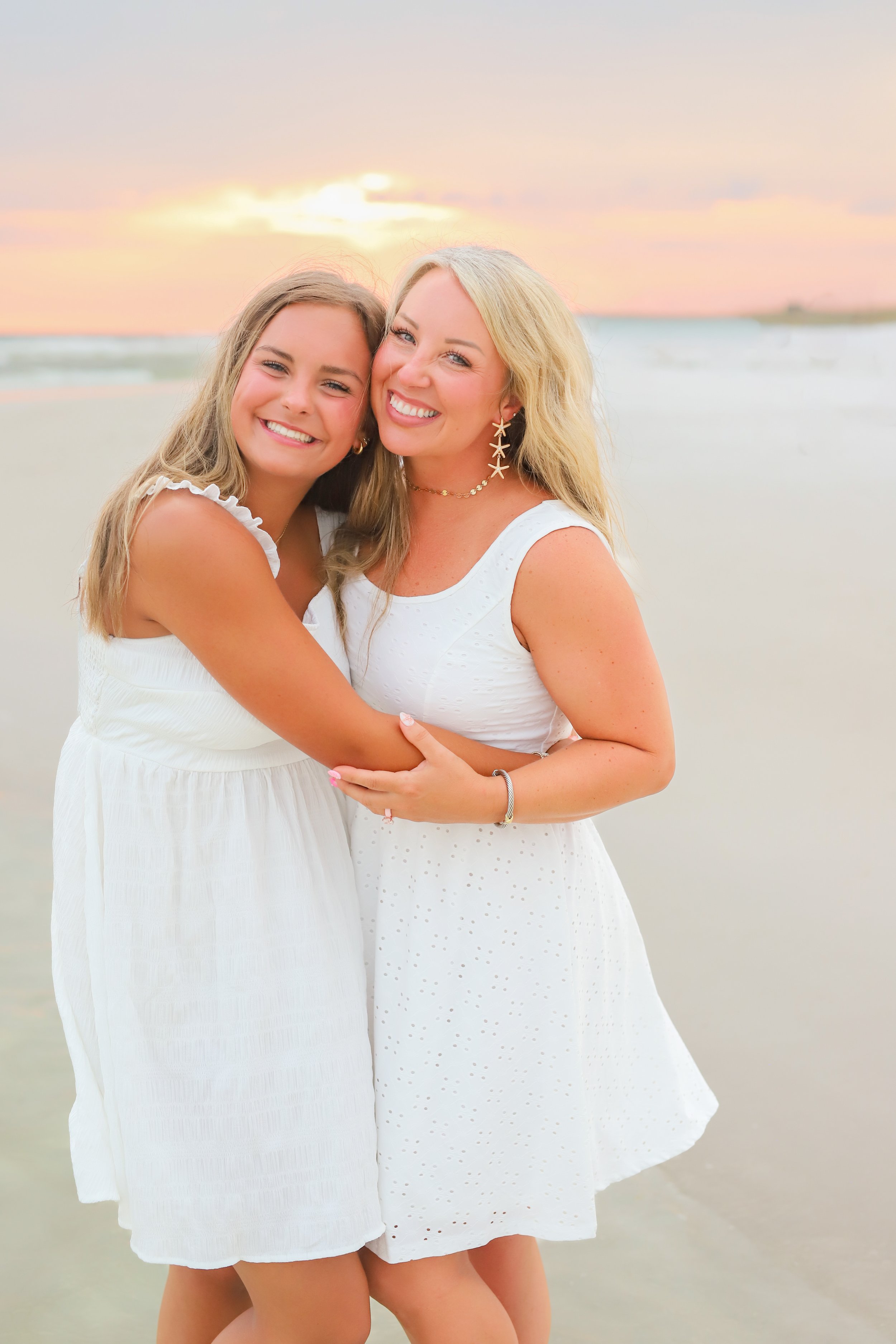AllysonWestFamilyBeachSession-33.jpg