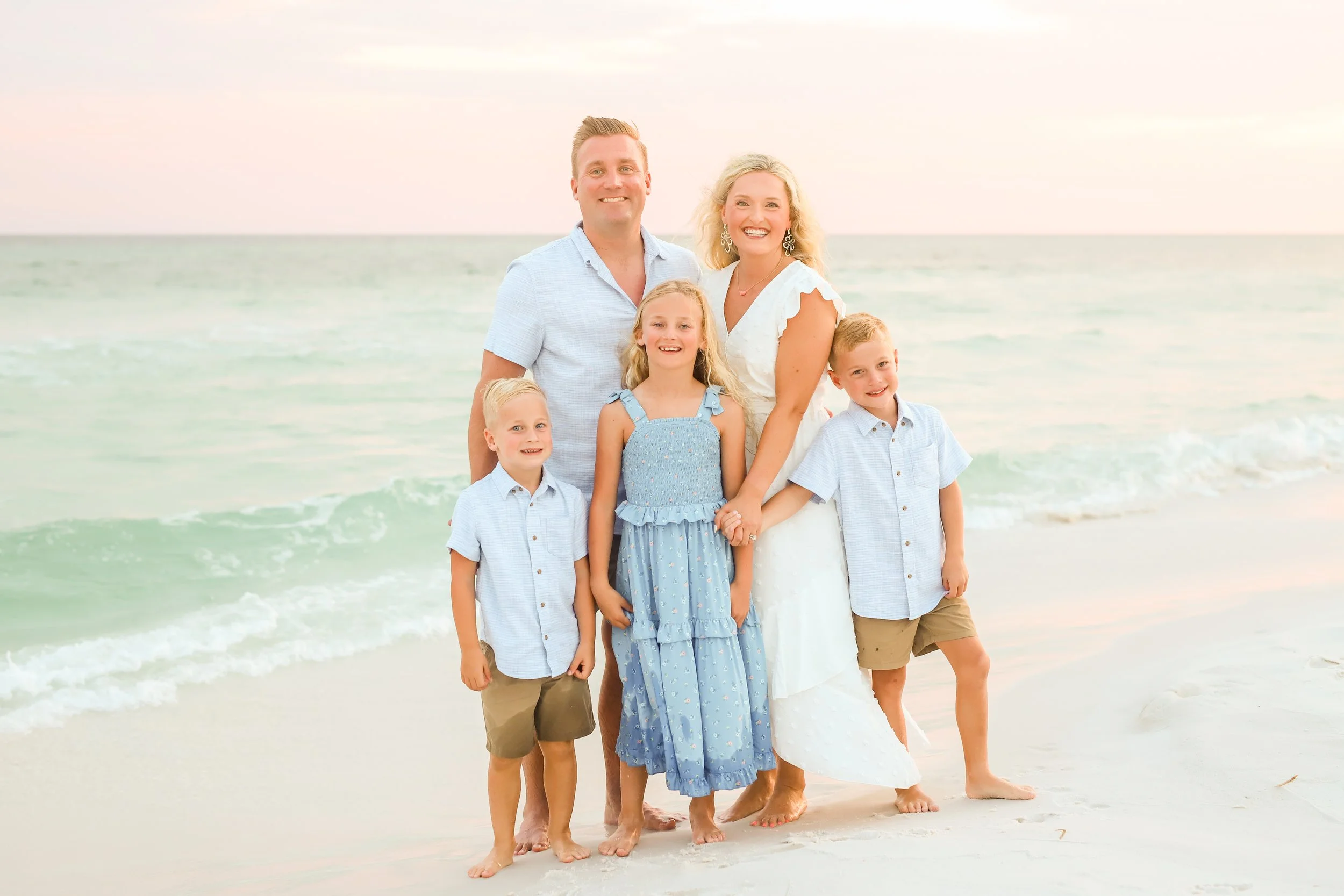 AmandaSheridanFamilyBeachSession-92.jpg