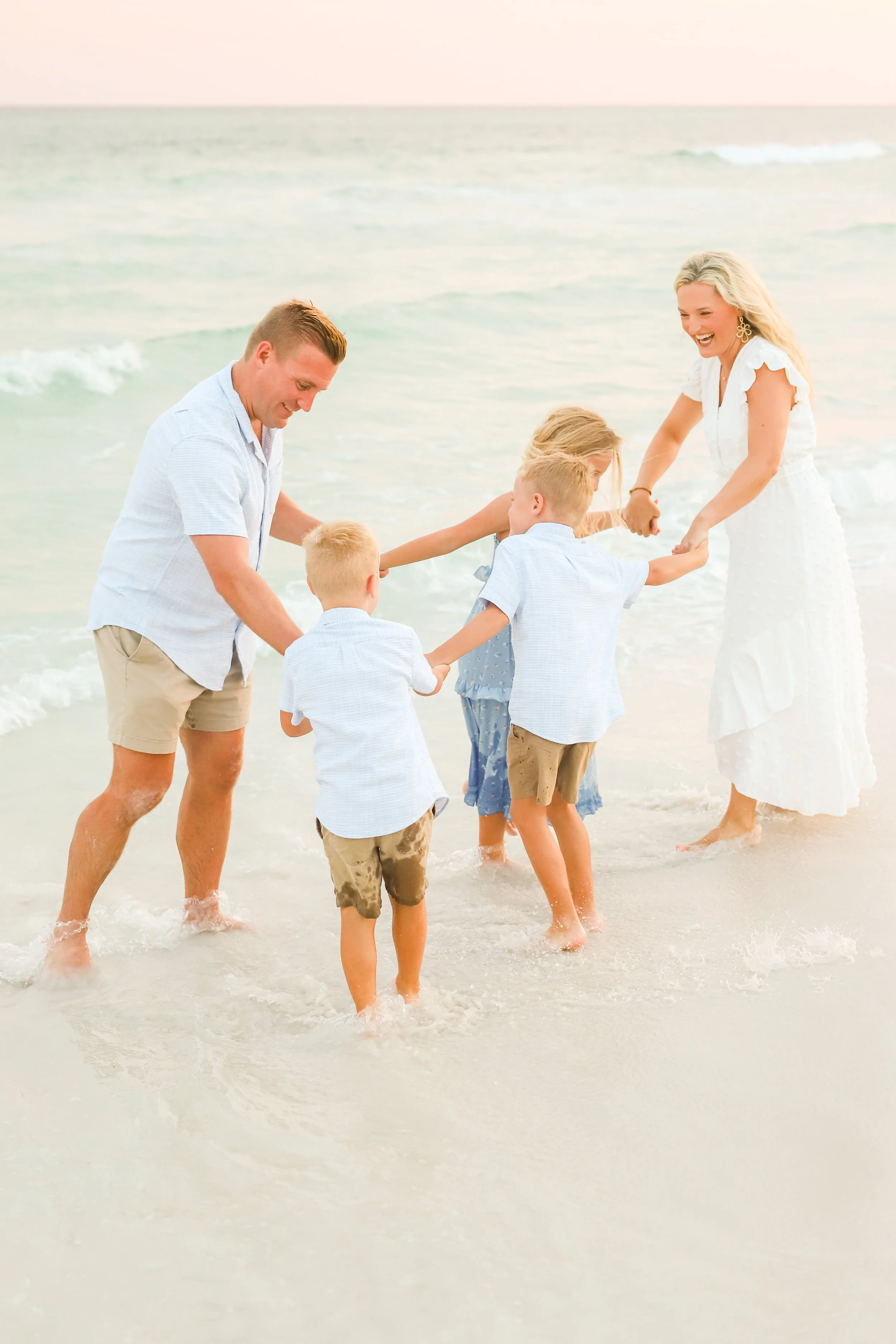 AmandaSheridanFamilyBeachSession-87.jpg
