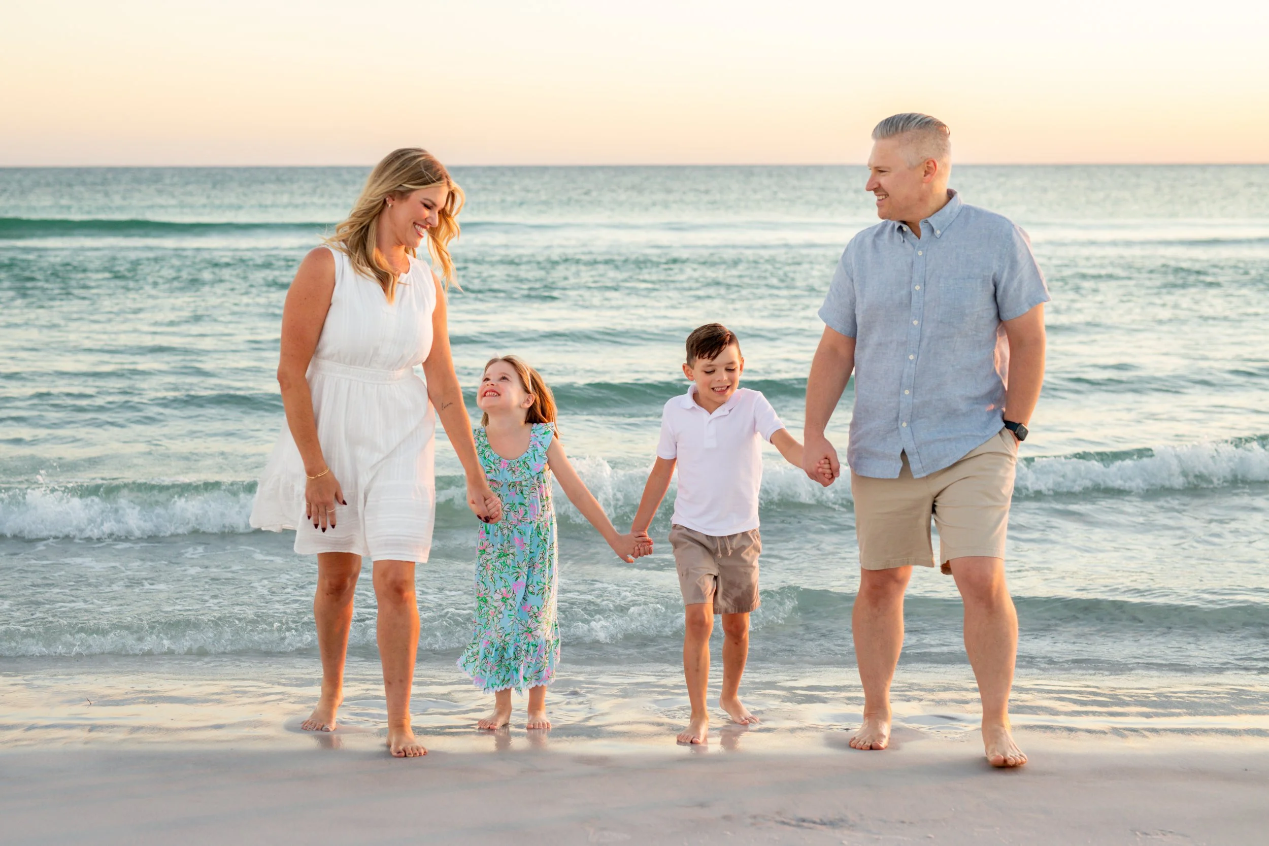 LindsayZimmermanFamilyBeachSession-51.jpg