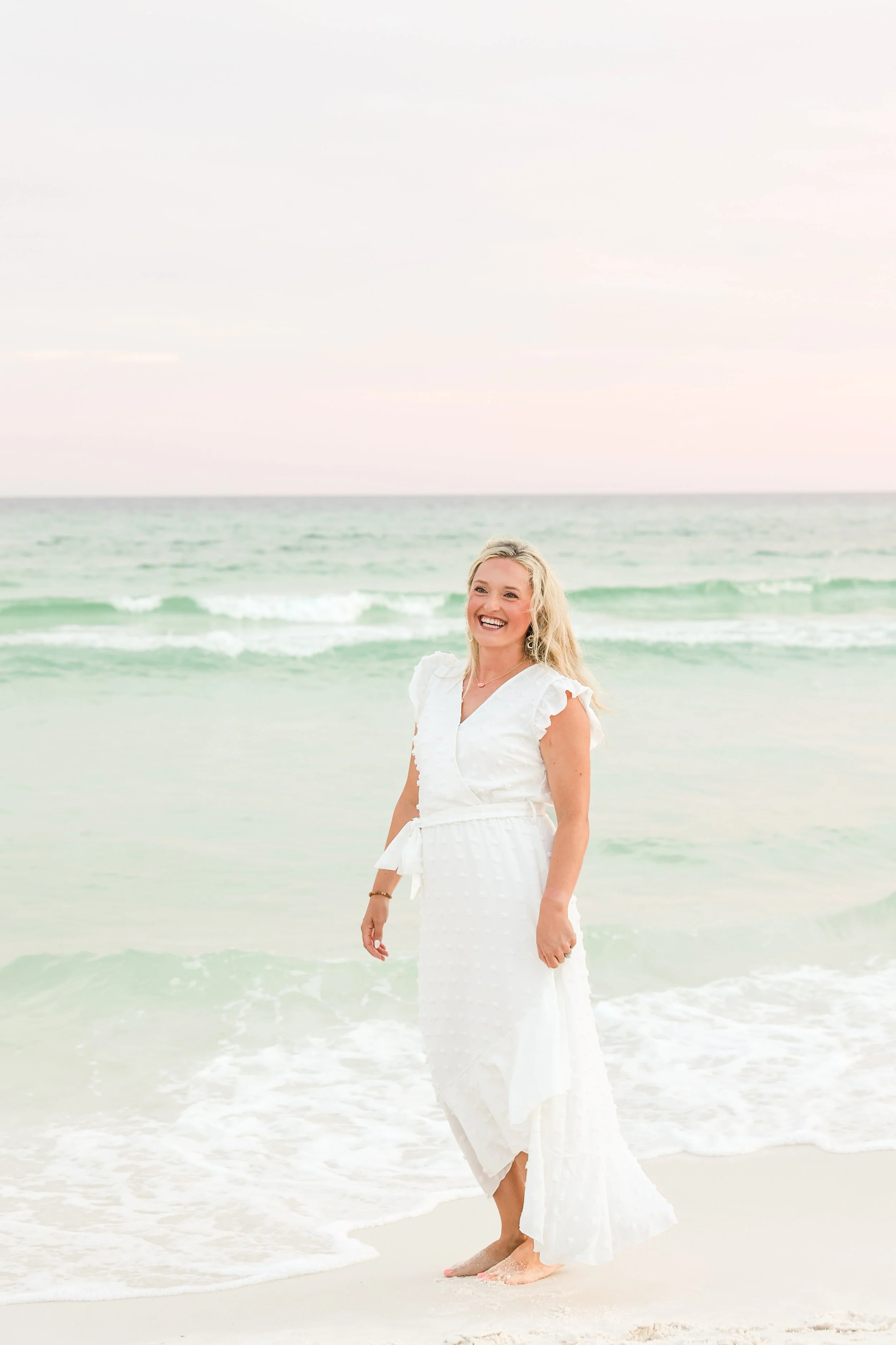 AmandaSheridanFamilyBeachSession-117.jpg