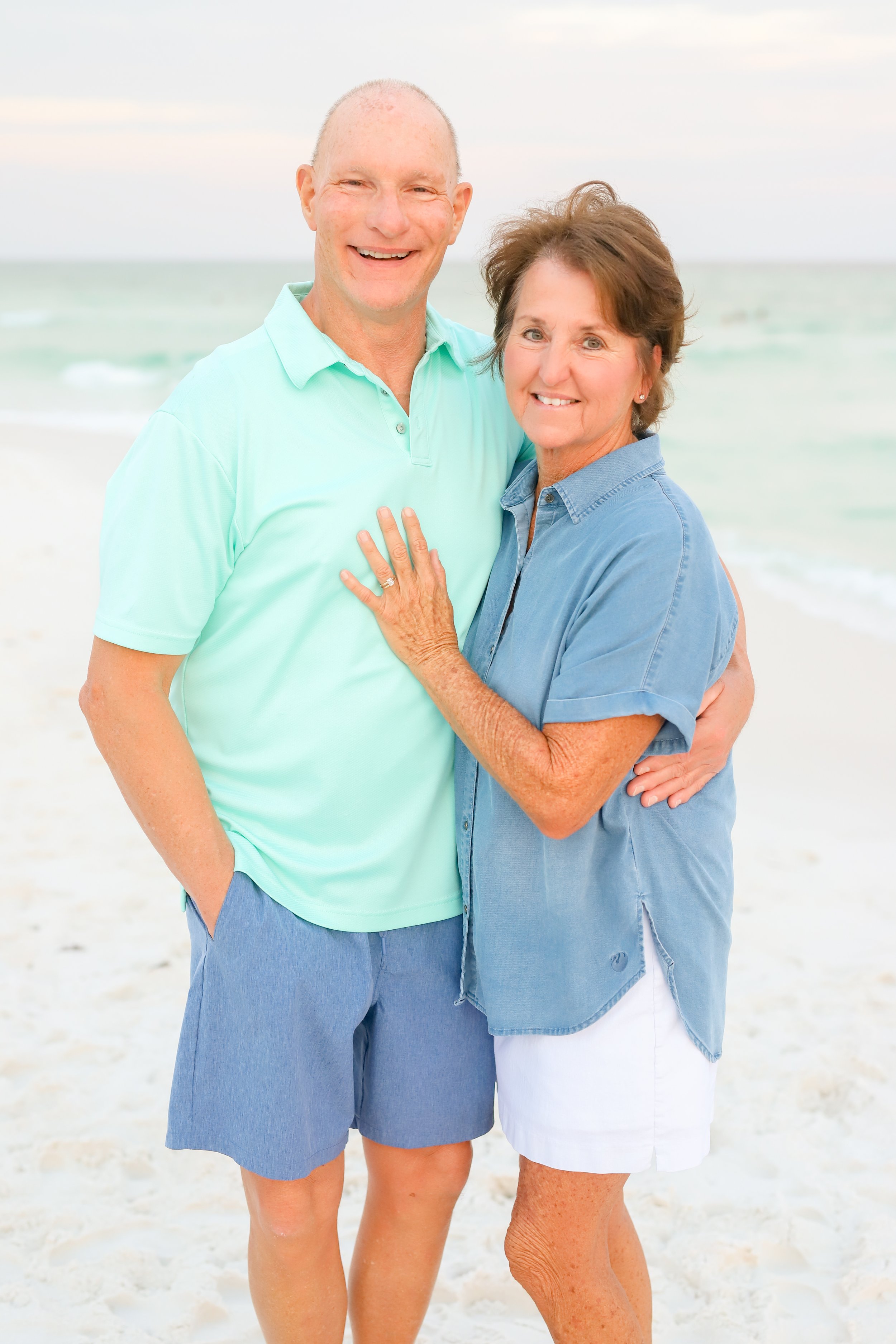 AmandaSheridanFamilyBeachSession-71.jpg