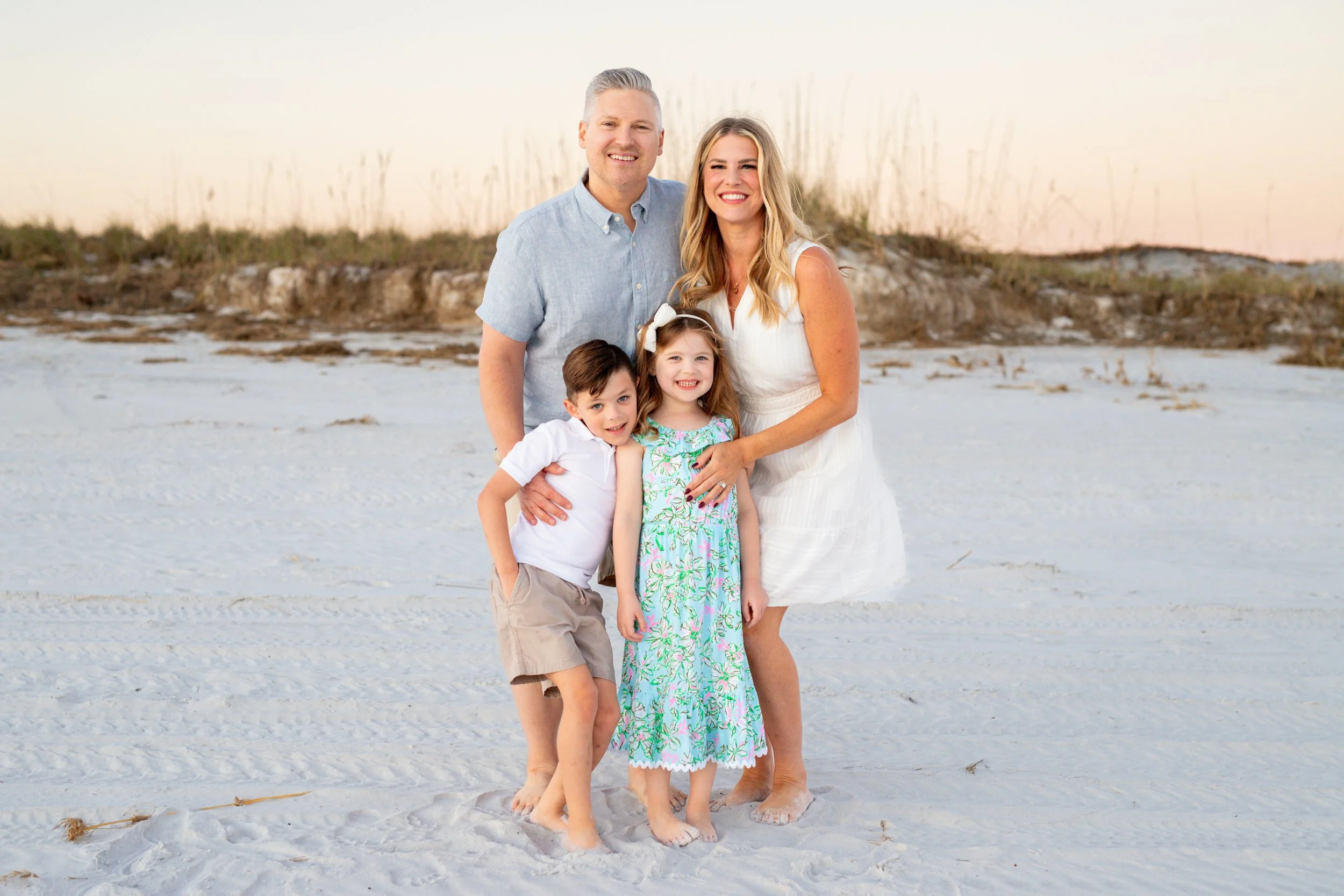 LindsayZimmermanFamilyBeachSession-73.jpg