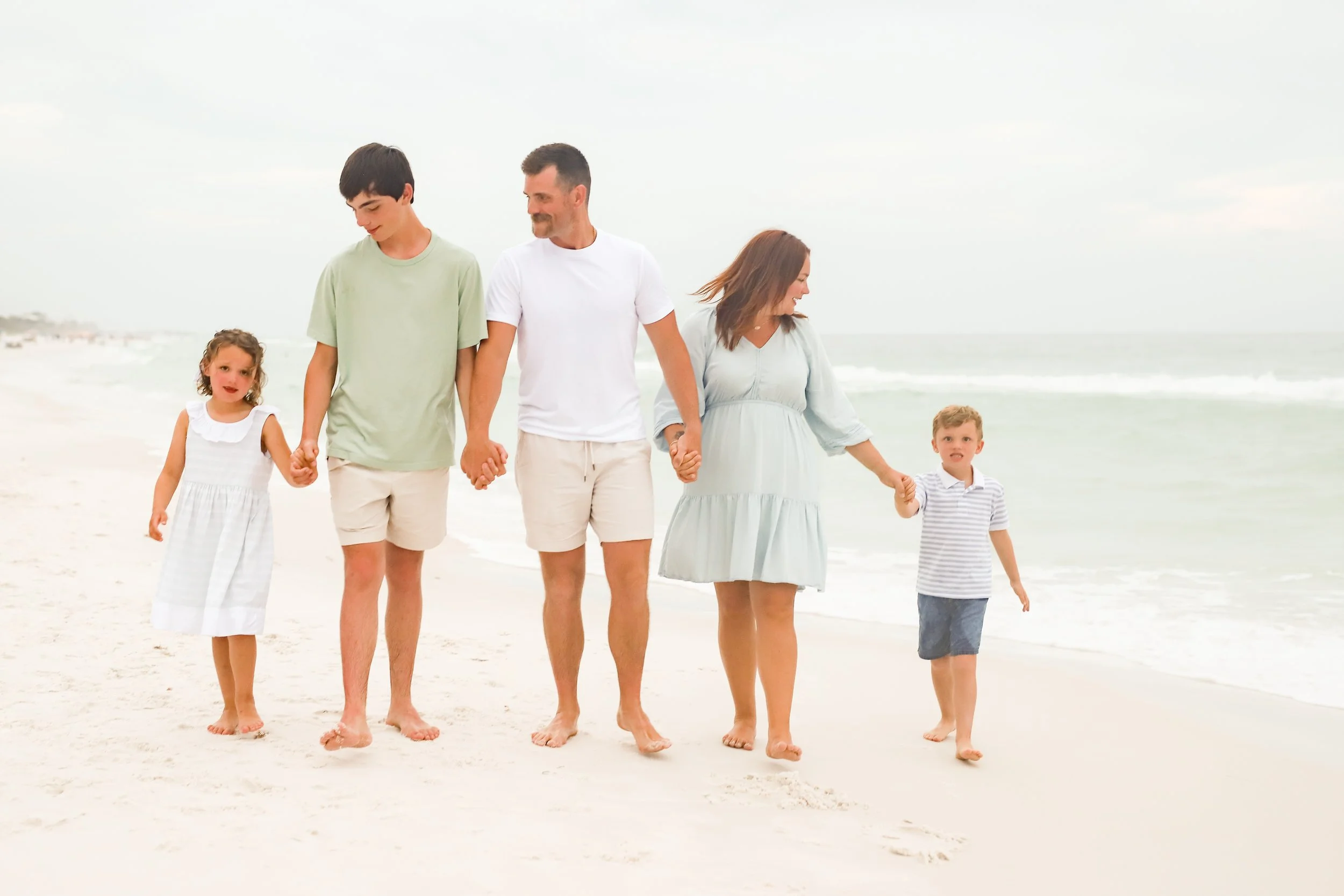 MicheleReardonFamilyBeachSession-42.jpg