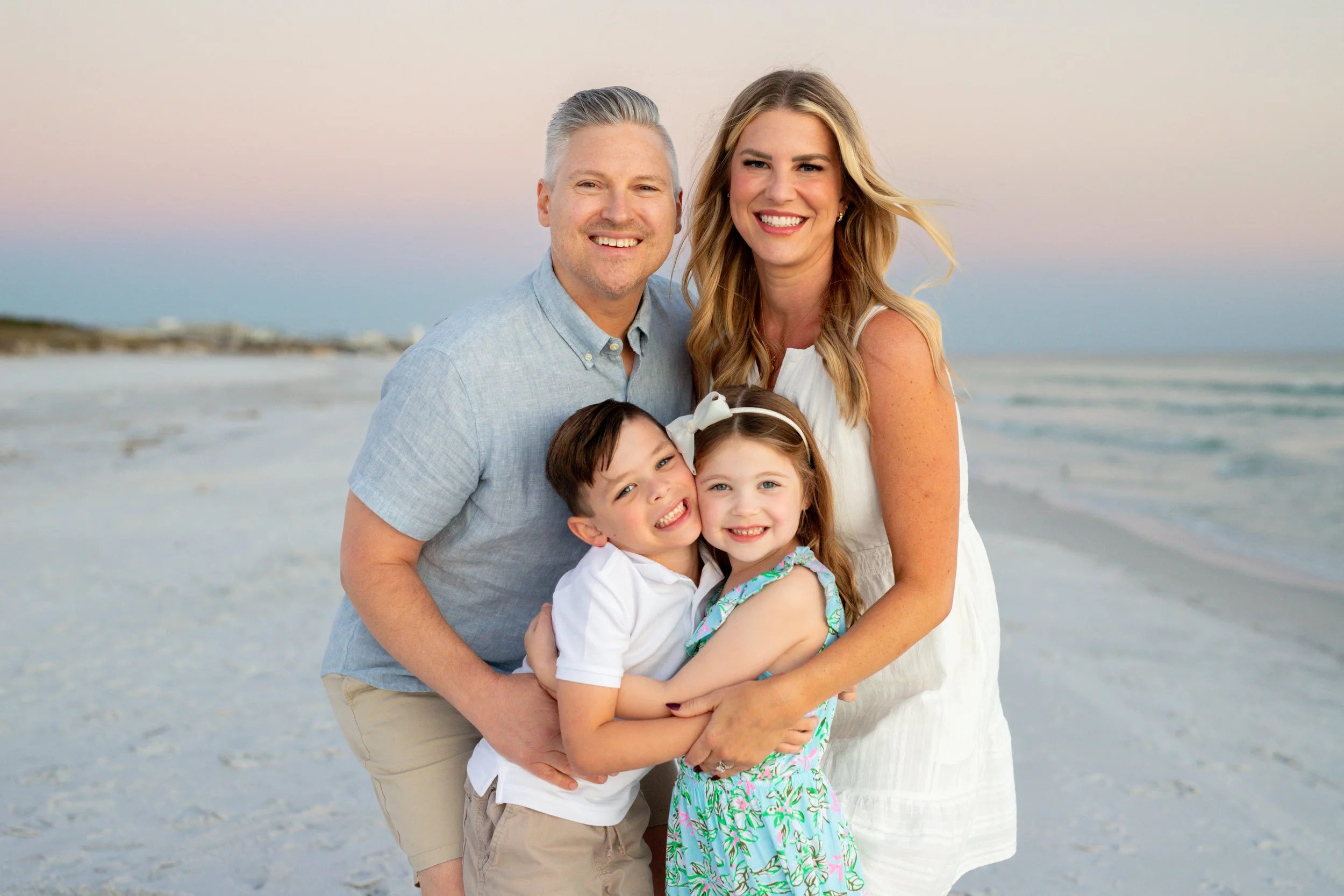 LindsayZimmermanFamilyBeachSession-89.jpg