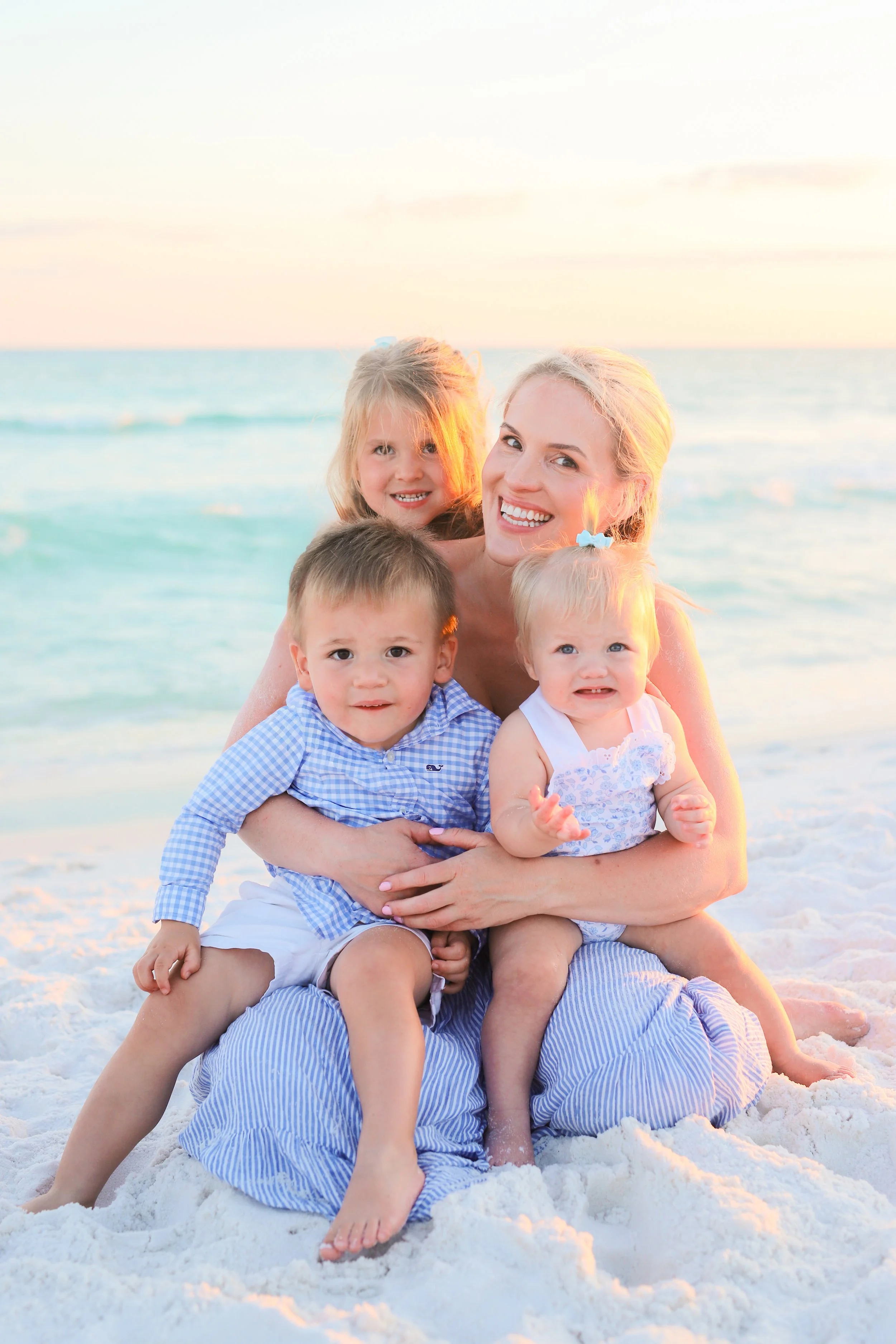 JessieMerrillFamilyBeachSession-22-2.jpg