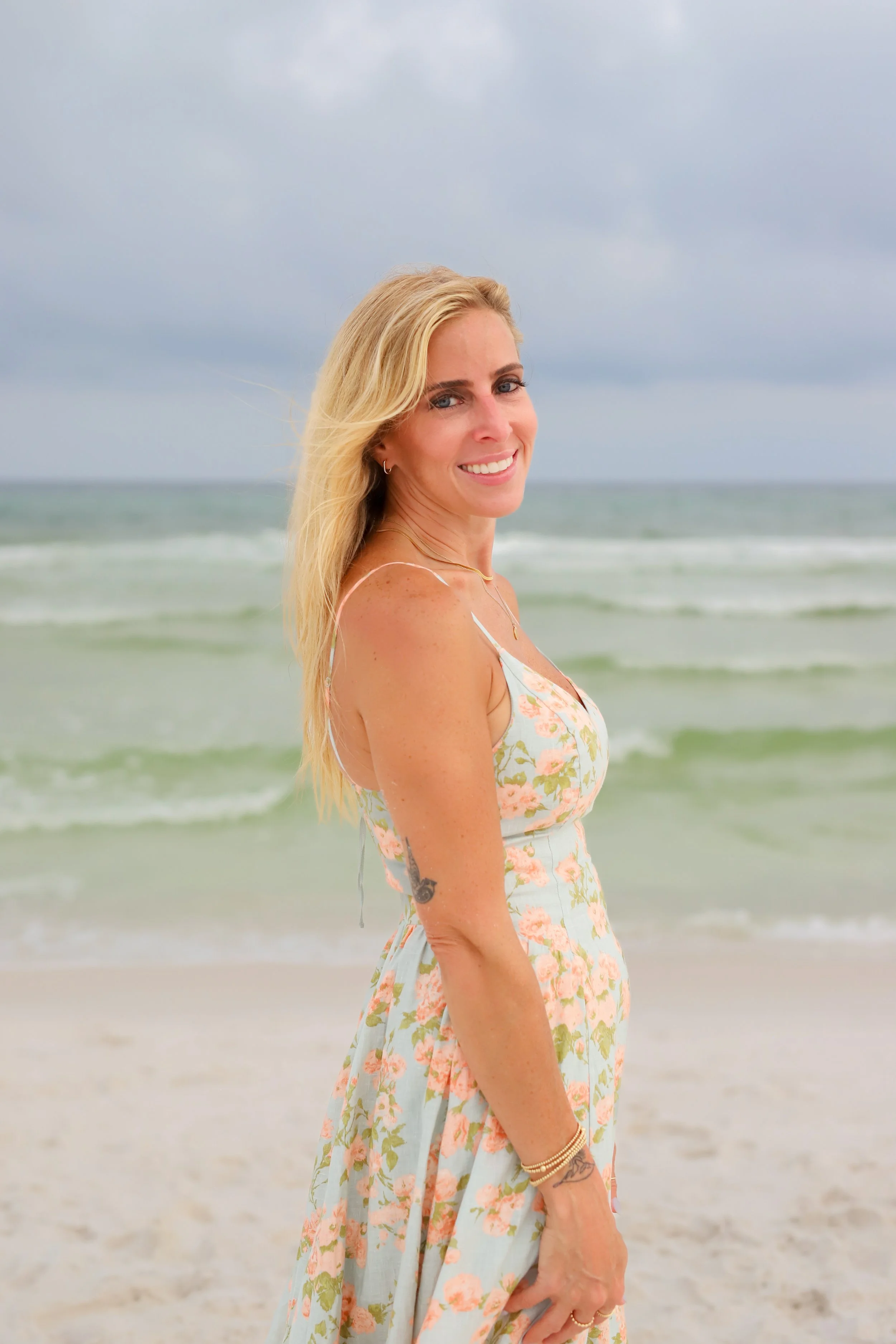 JessicaMaskFamilyBeachSession-121.jpg