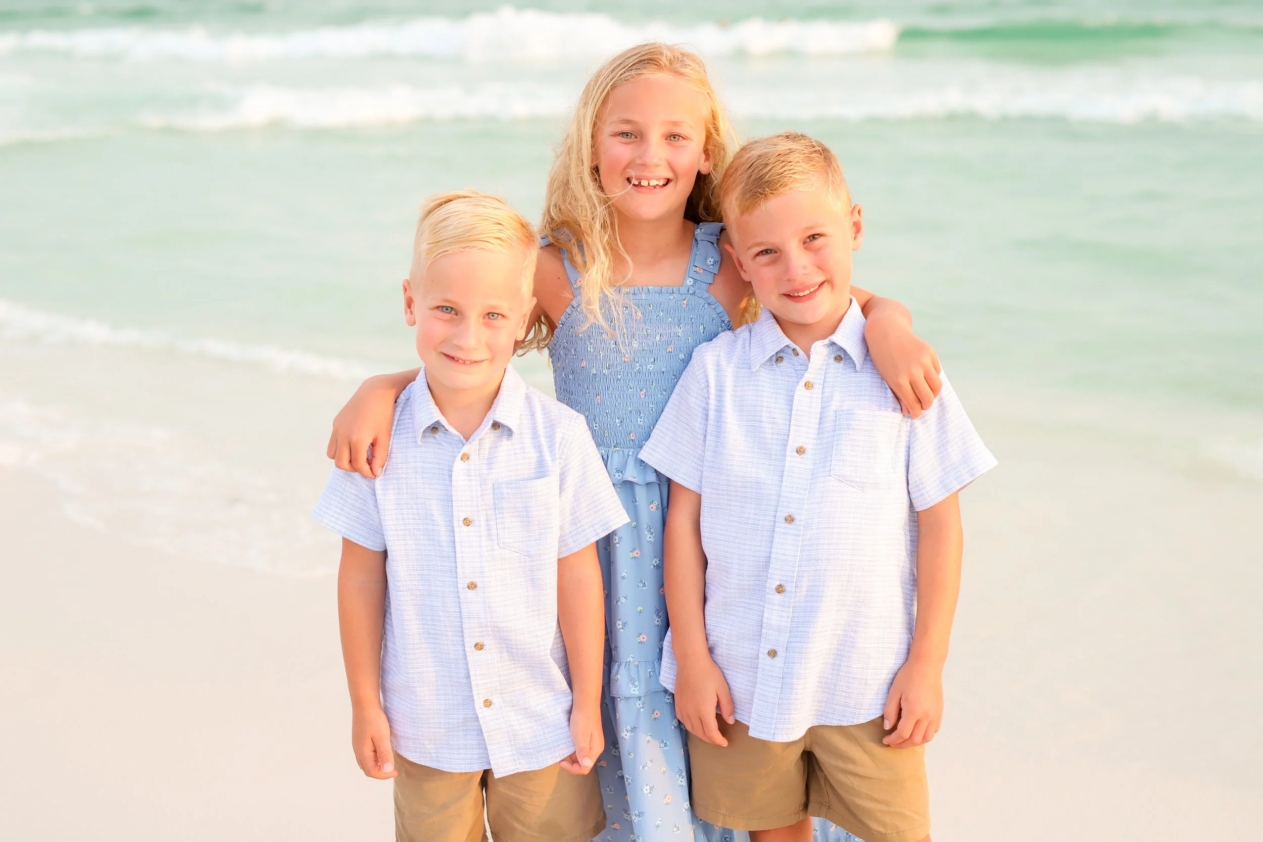 AmandaSheridanFamilyBeachSession-37.jpg