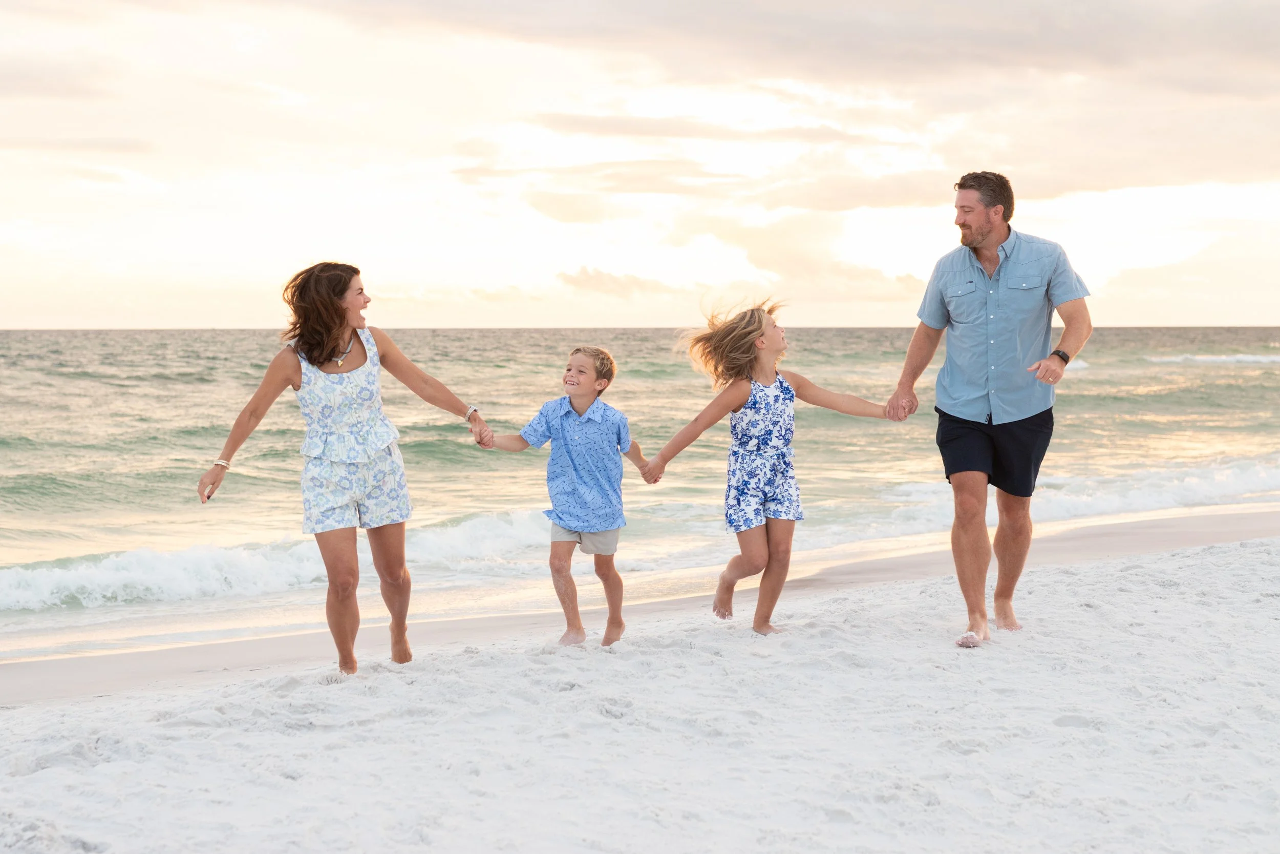 KatieKuntzFamilyBeachSession-85.jpg