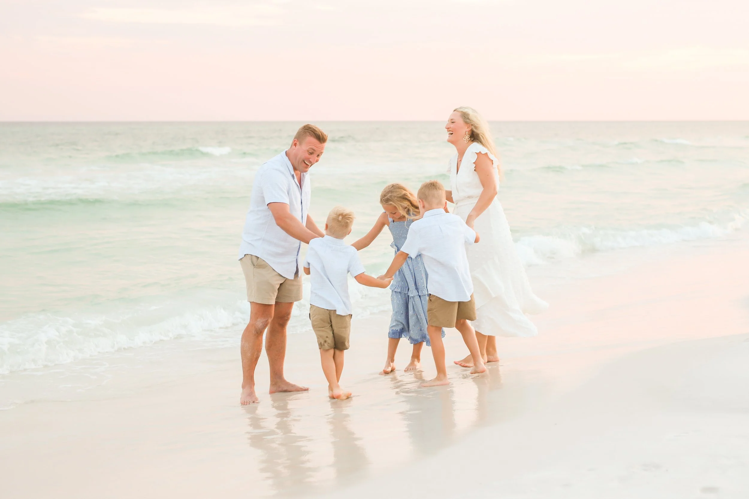 AmandaSheridanFamilyBeachSession-85.jpg