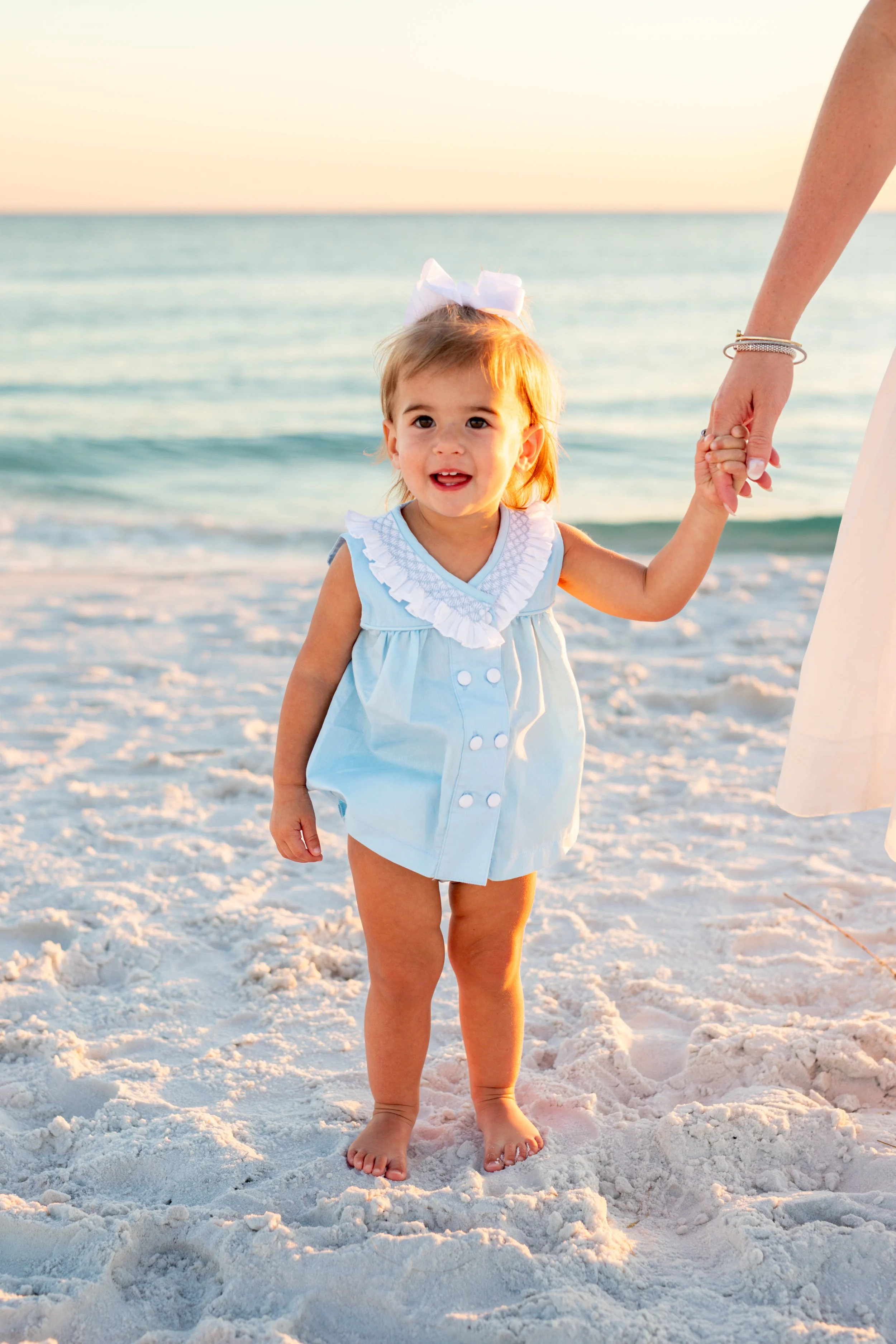 KeelyJenningsFamilyBeachSession-15.jpg