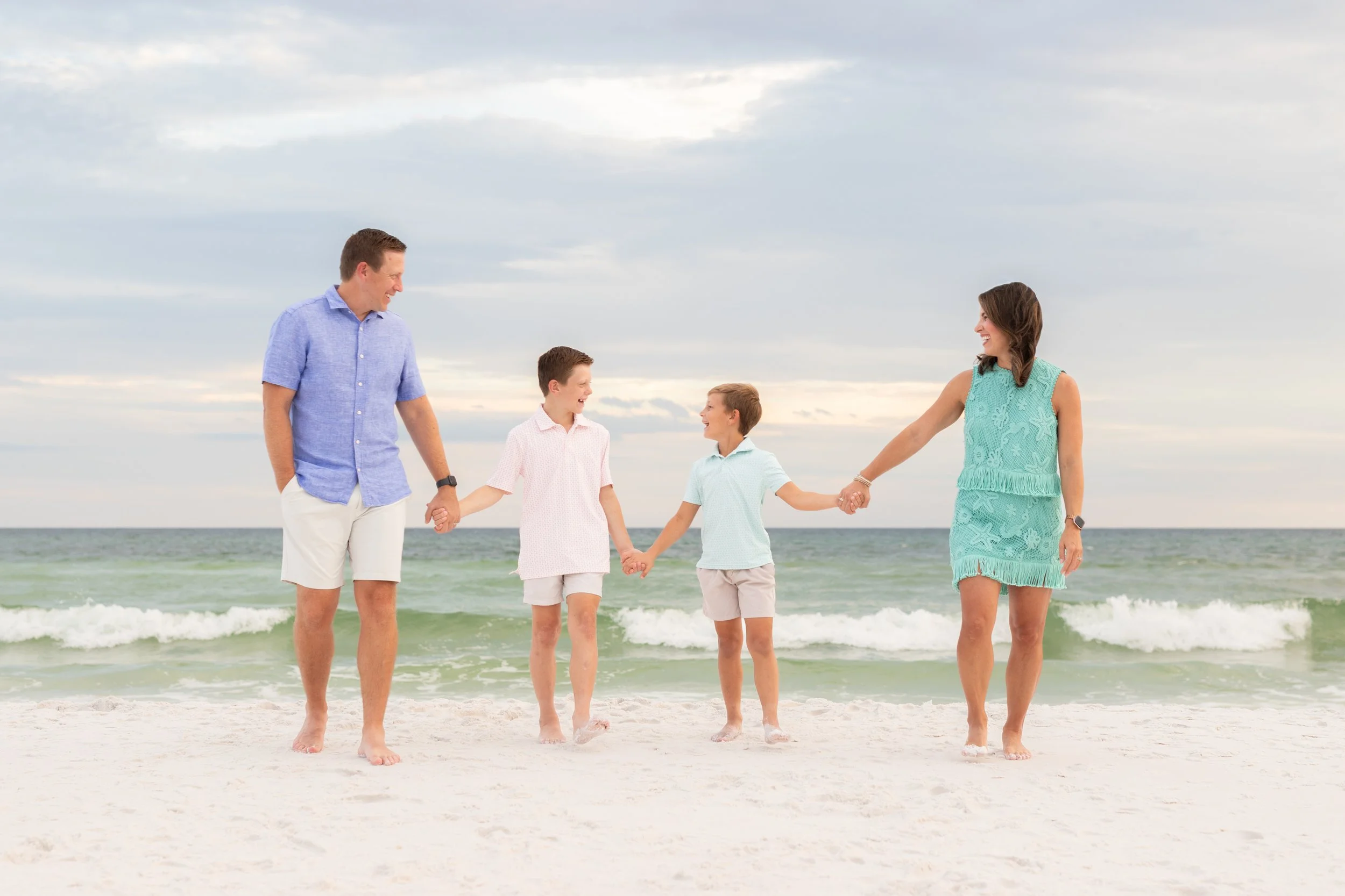 KatieKuntzFamilyBeachSession-06.jpg