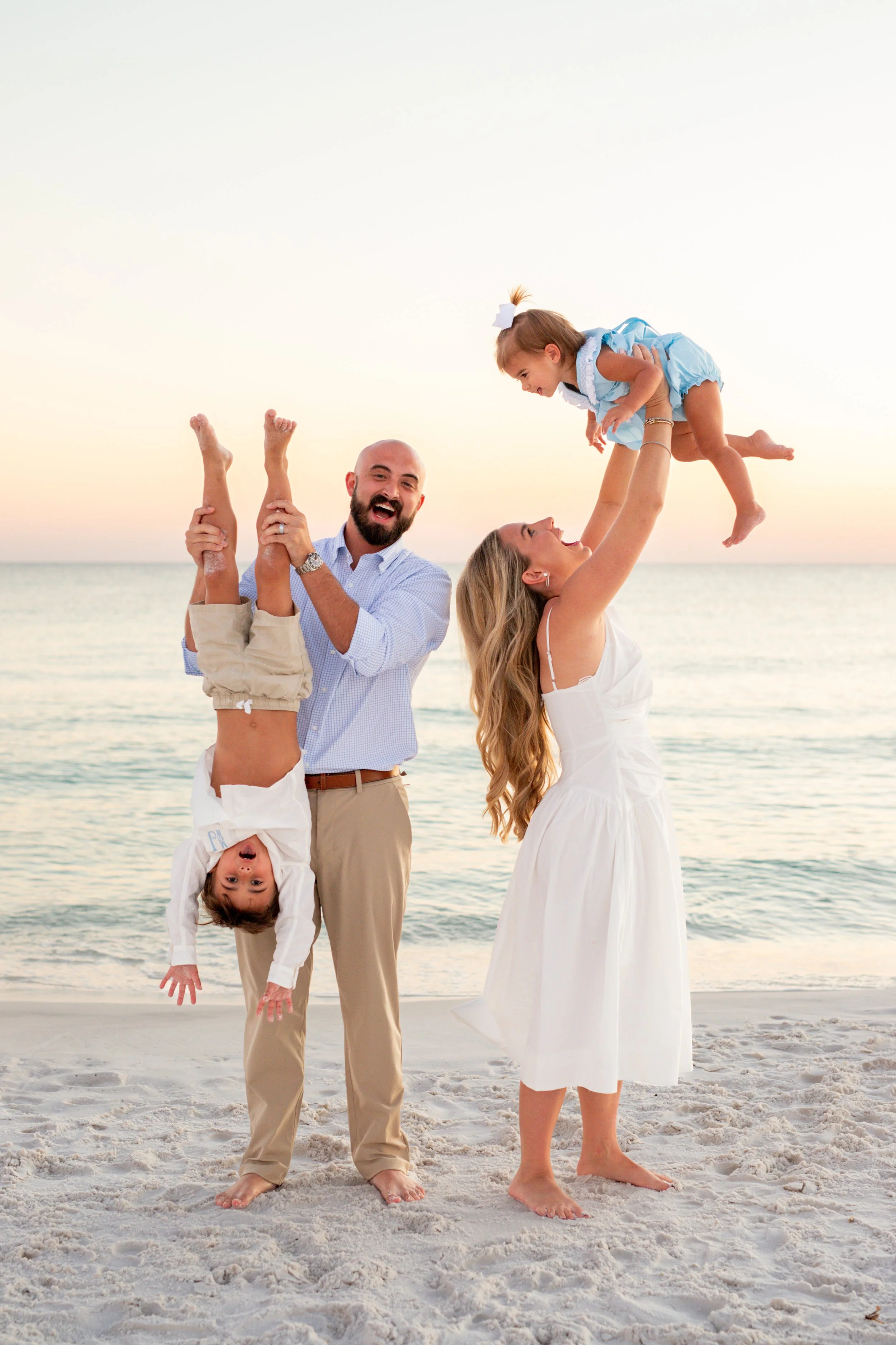 KeelyJenningsFamilyBeachSession-98.jpg