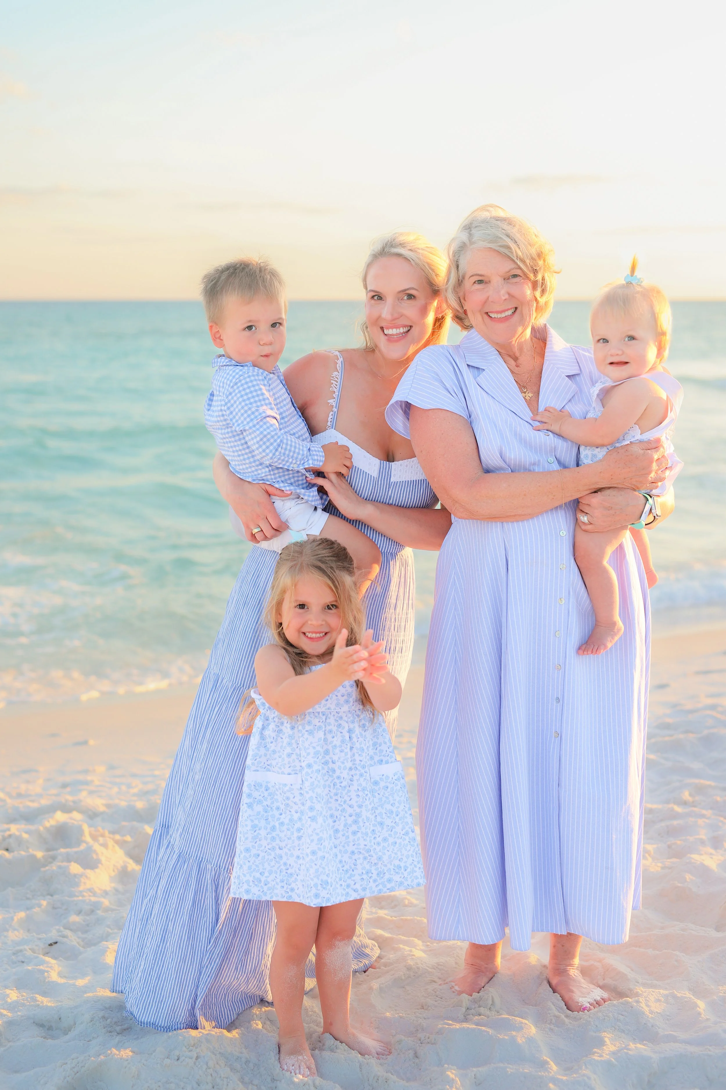 JessieMerrillFamilyBeachSession-07-2.jpg