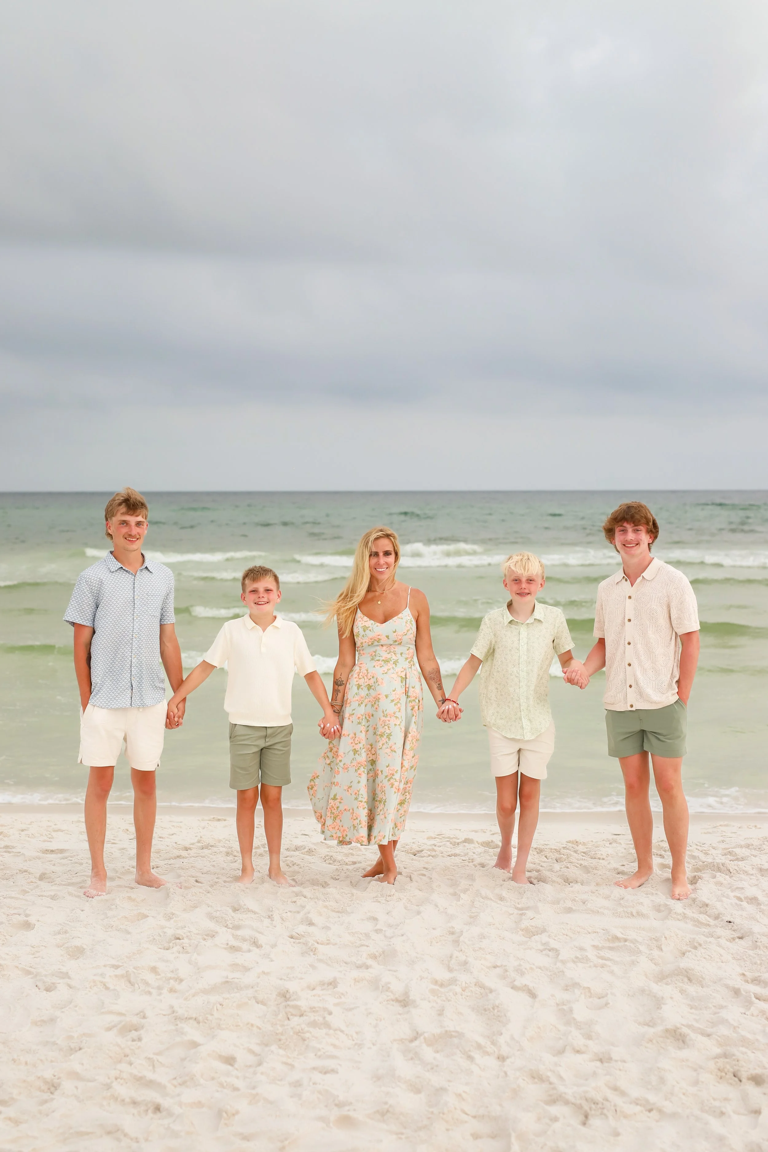 JessicaMaskFamilyBeachSession-116.jpg