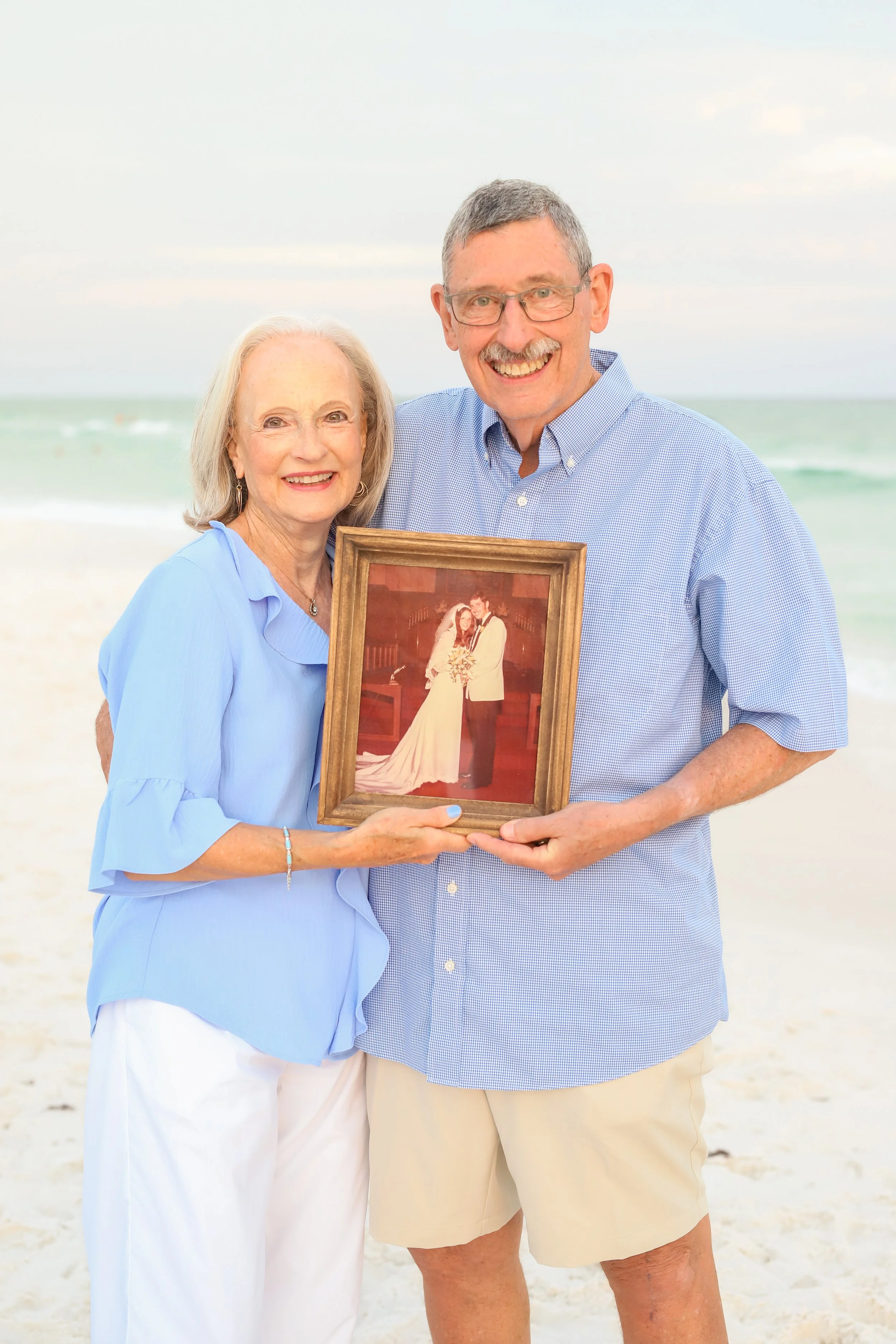 AmandaSheridanFamilyBeachSession-56.jpg