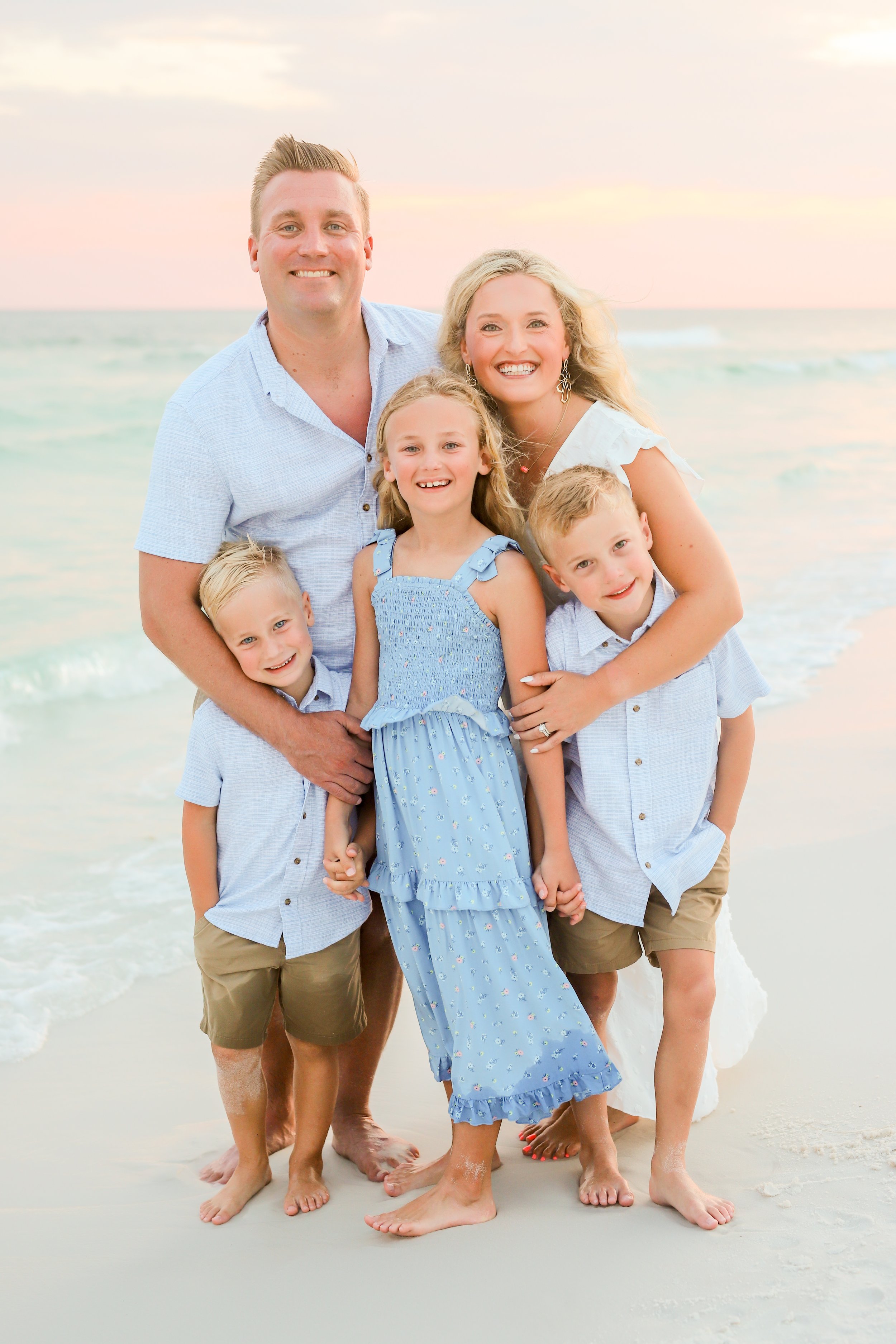 AmandaSheridanFamilyBeachSession-80.jpg