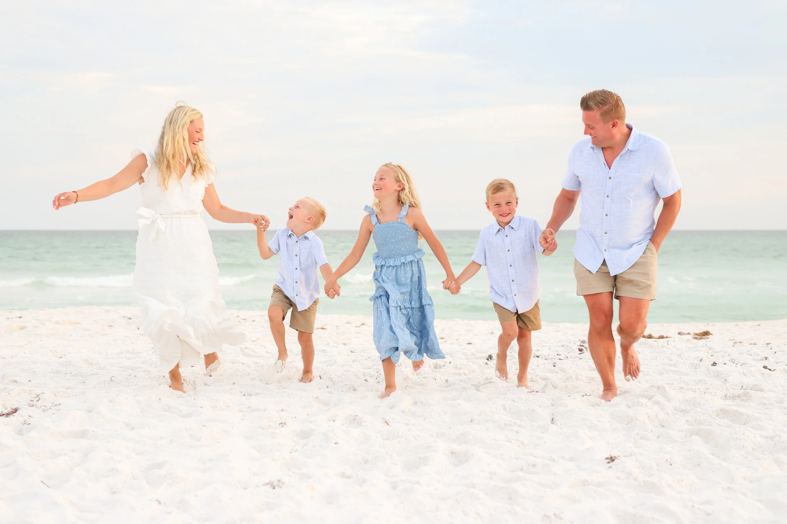 AmandaSheridanFamilyBeachSession-08-2-2.jpg