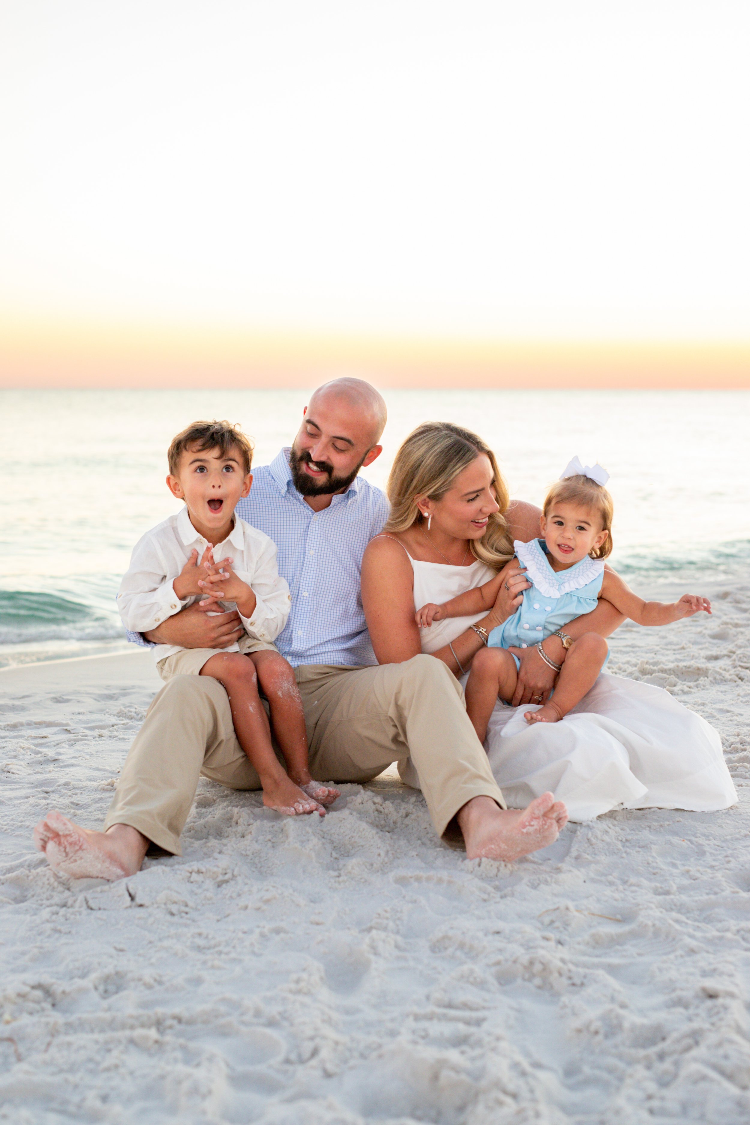 KeelyJenningsFamilyBeachSession-83.jpg