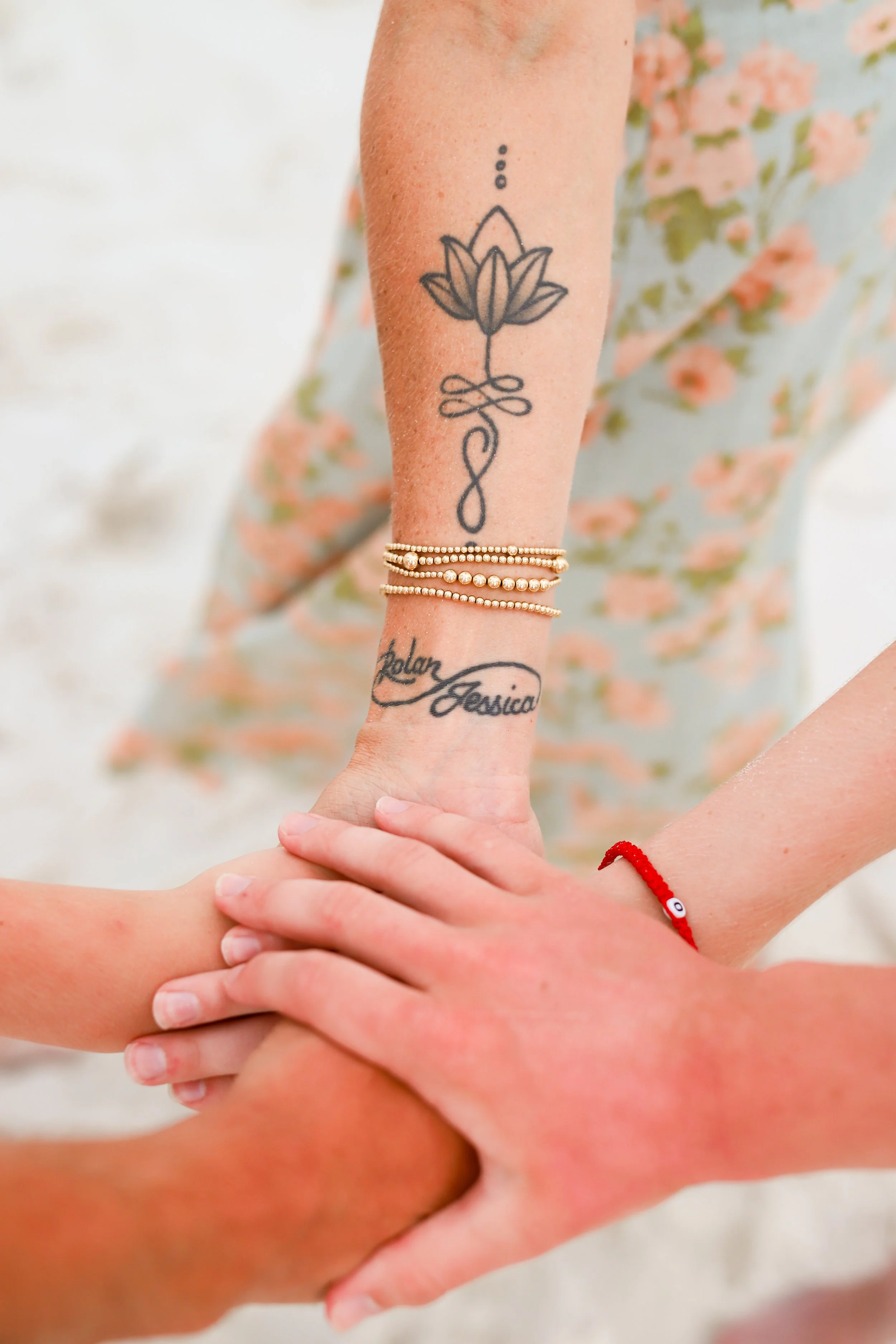 JessicaMaskFamilyBeachSession-113.jpg