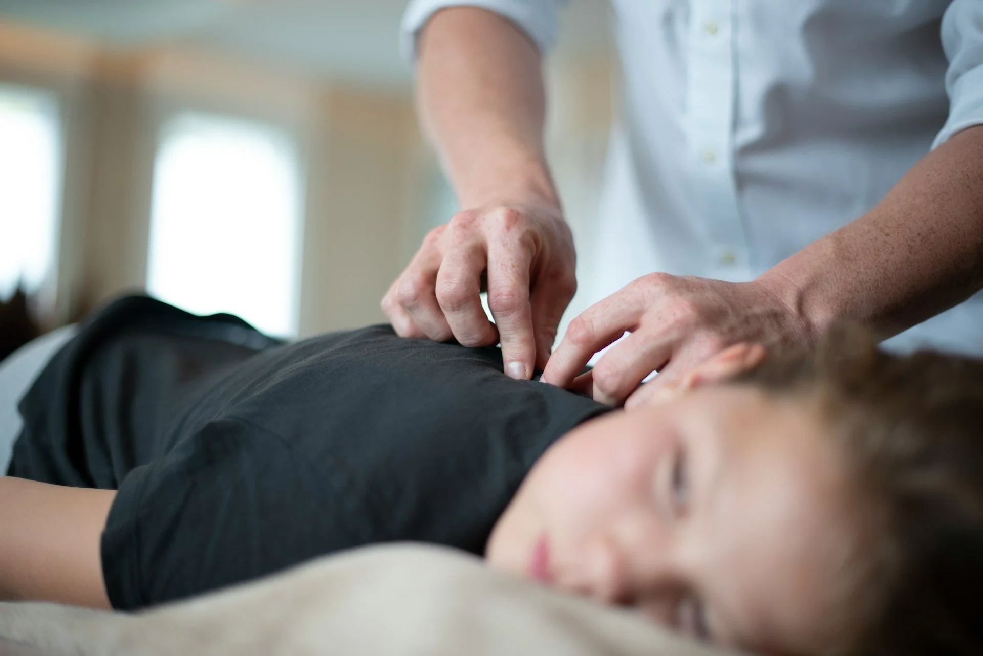 Acupuncture for Back Pain in Overland Park
