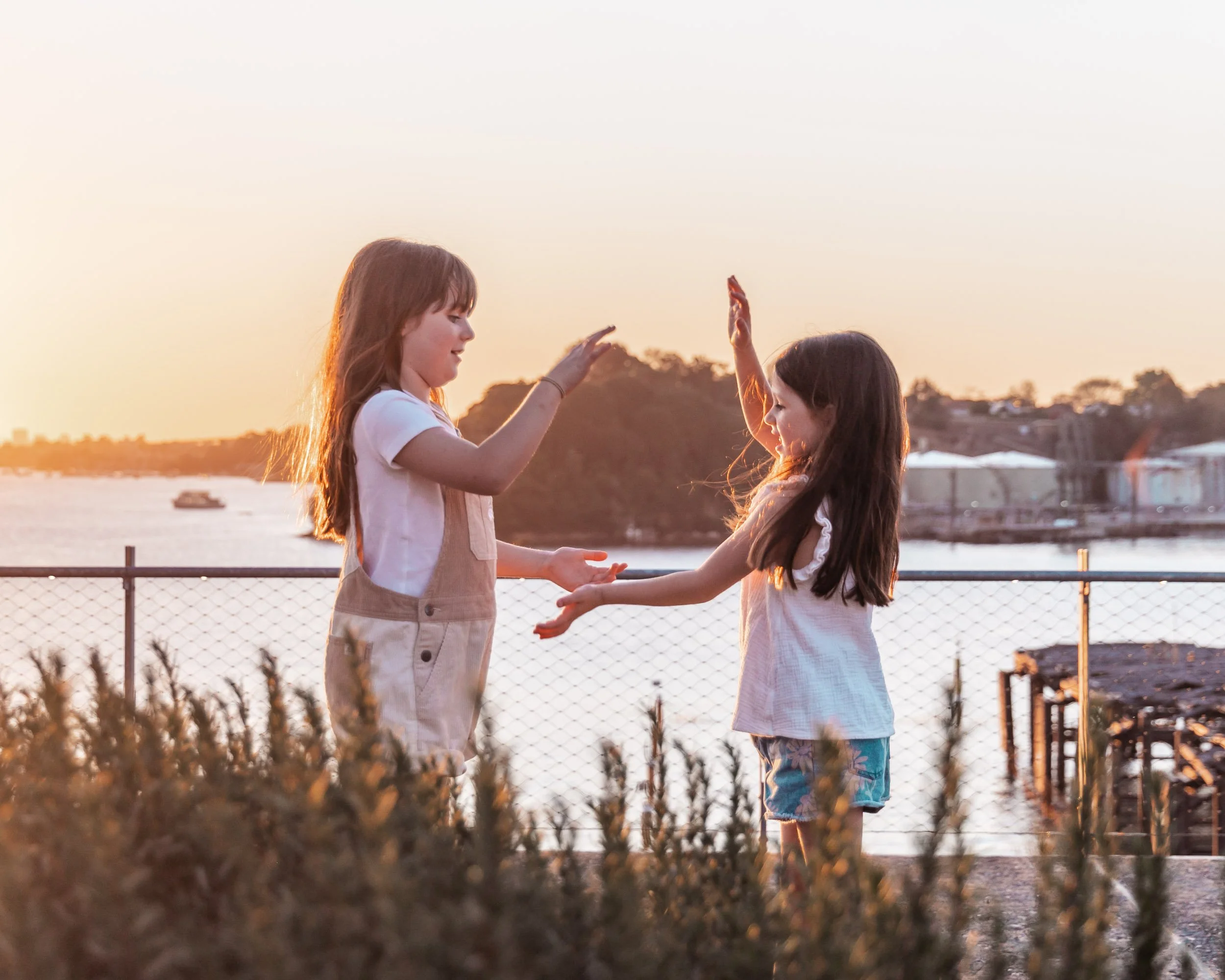 Golden Hour vs Overcast Light | What's Actually Best for Family Photos?