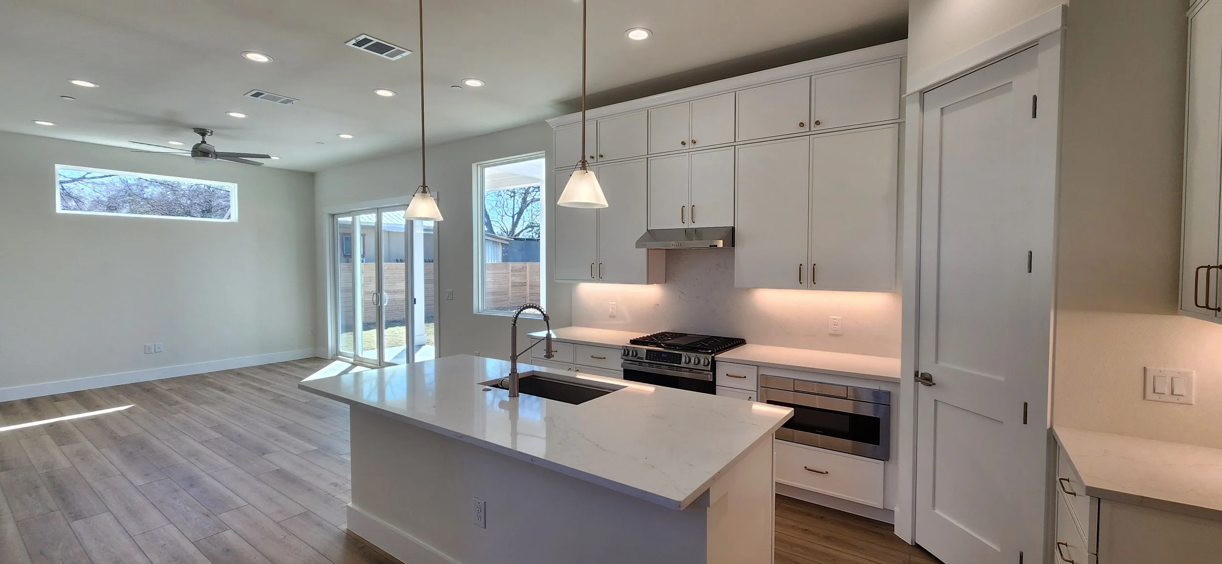 3 Kitchen house 3.jpg