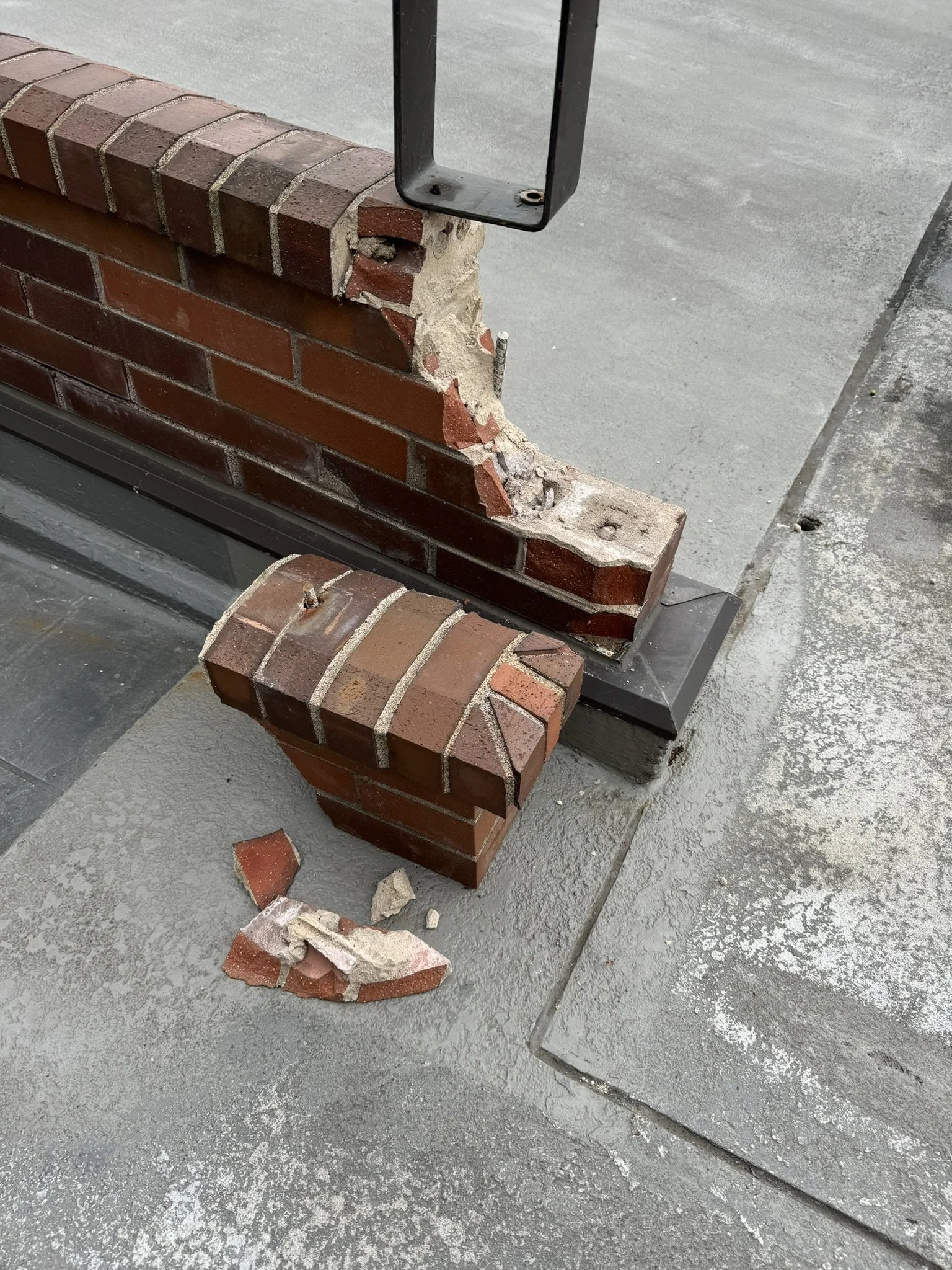 relayed brick