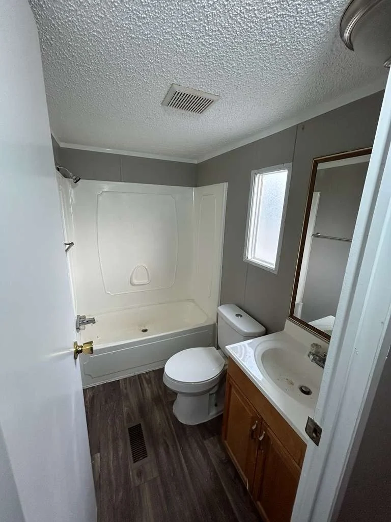 PHOTO-2026-01-09-17-06-35 2.JPG