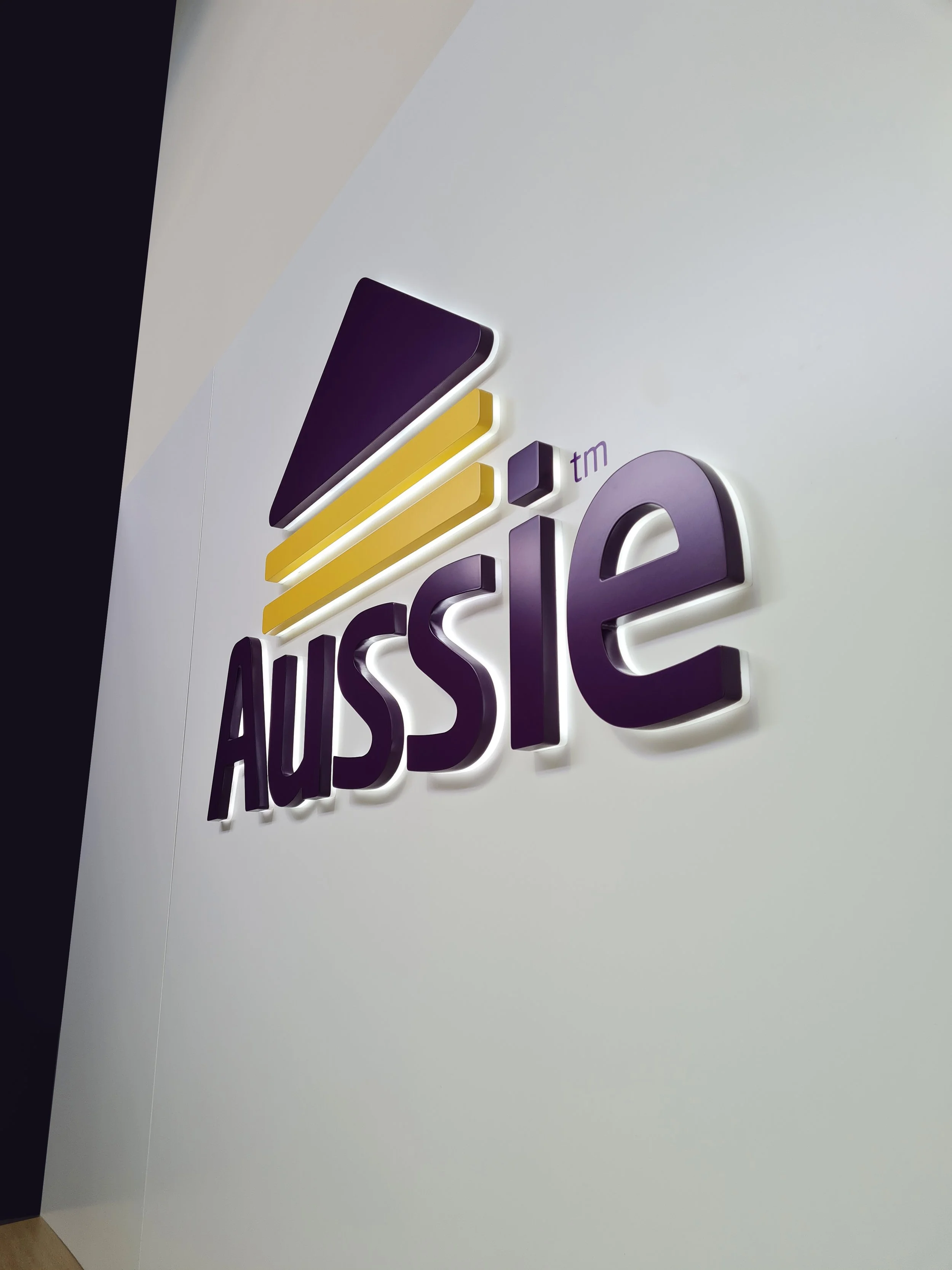 halflit_aussie1.jpg