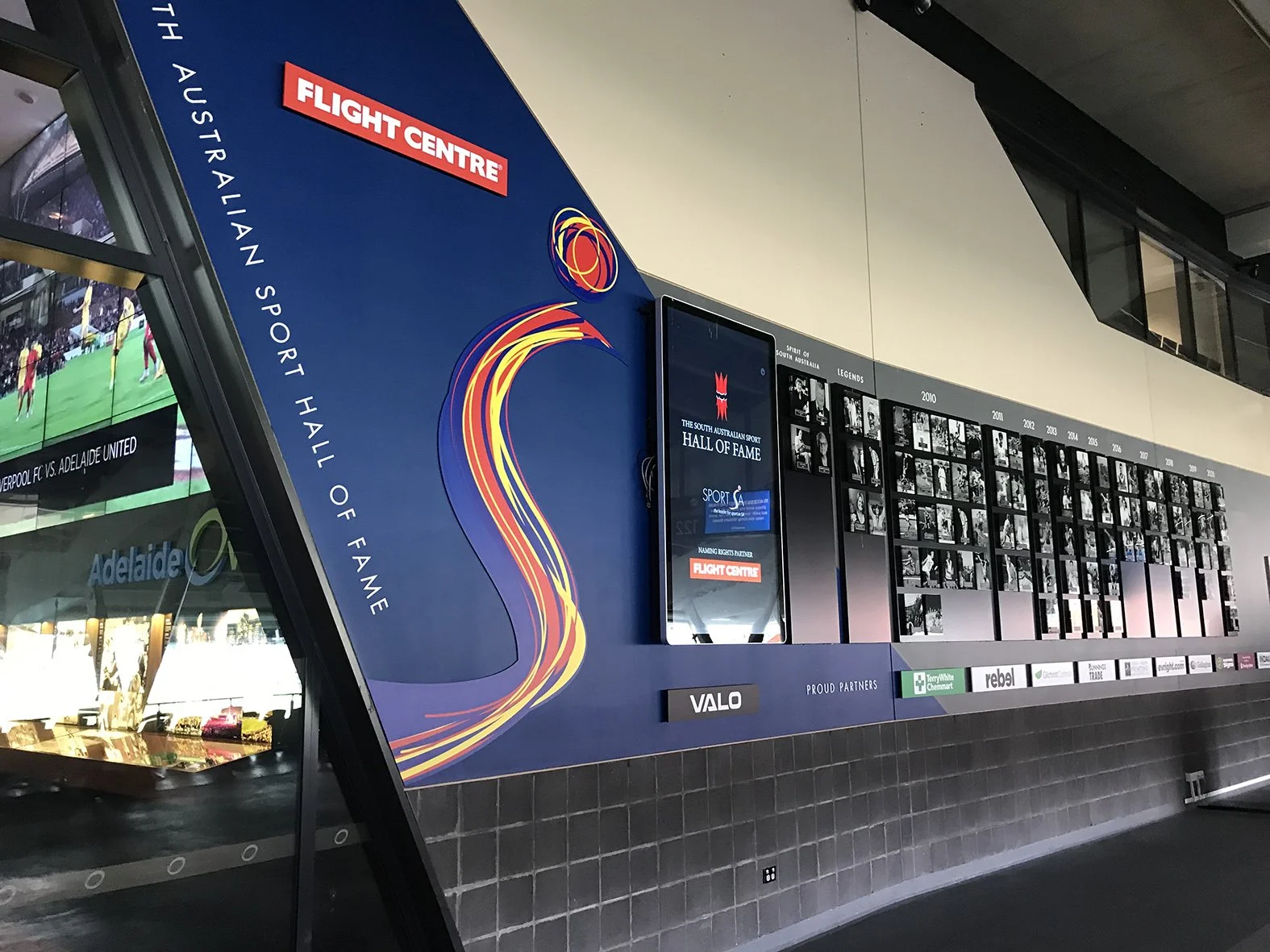 Dimensional statement logos 