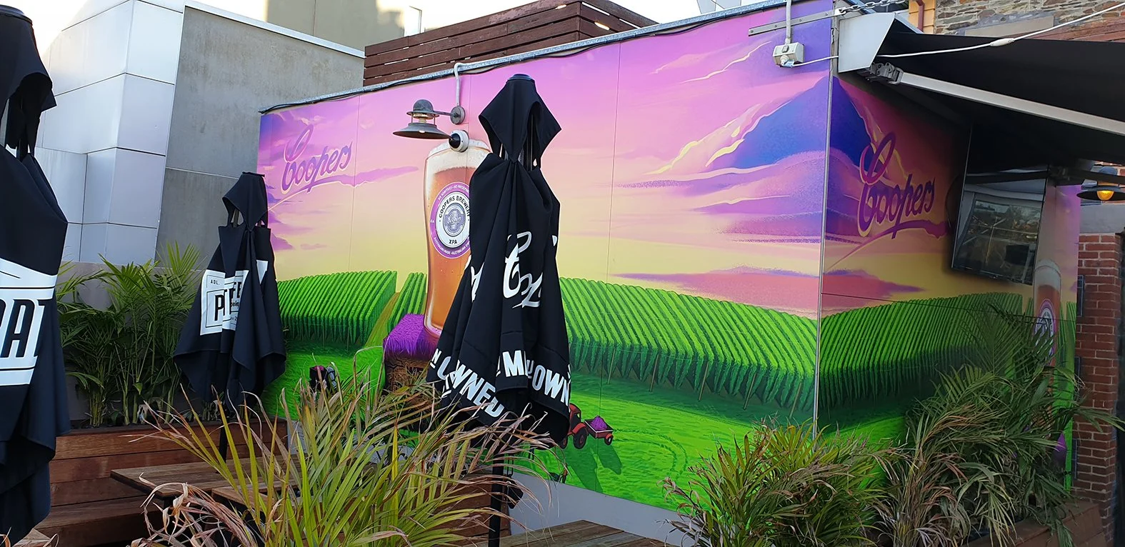 Outdoor matte finish wall graphic