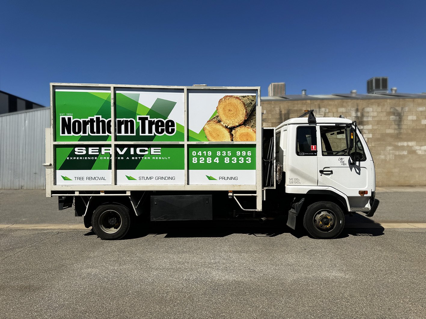 Full Panel Wrap to Truck sides