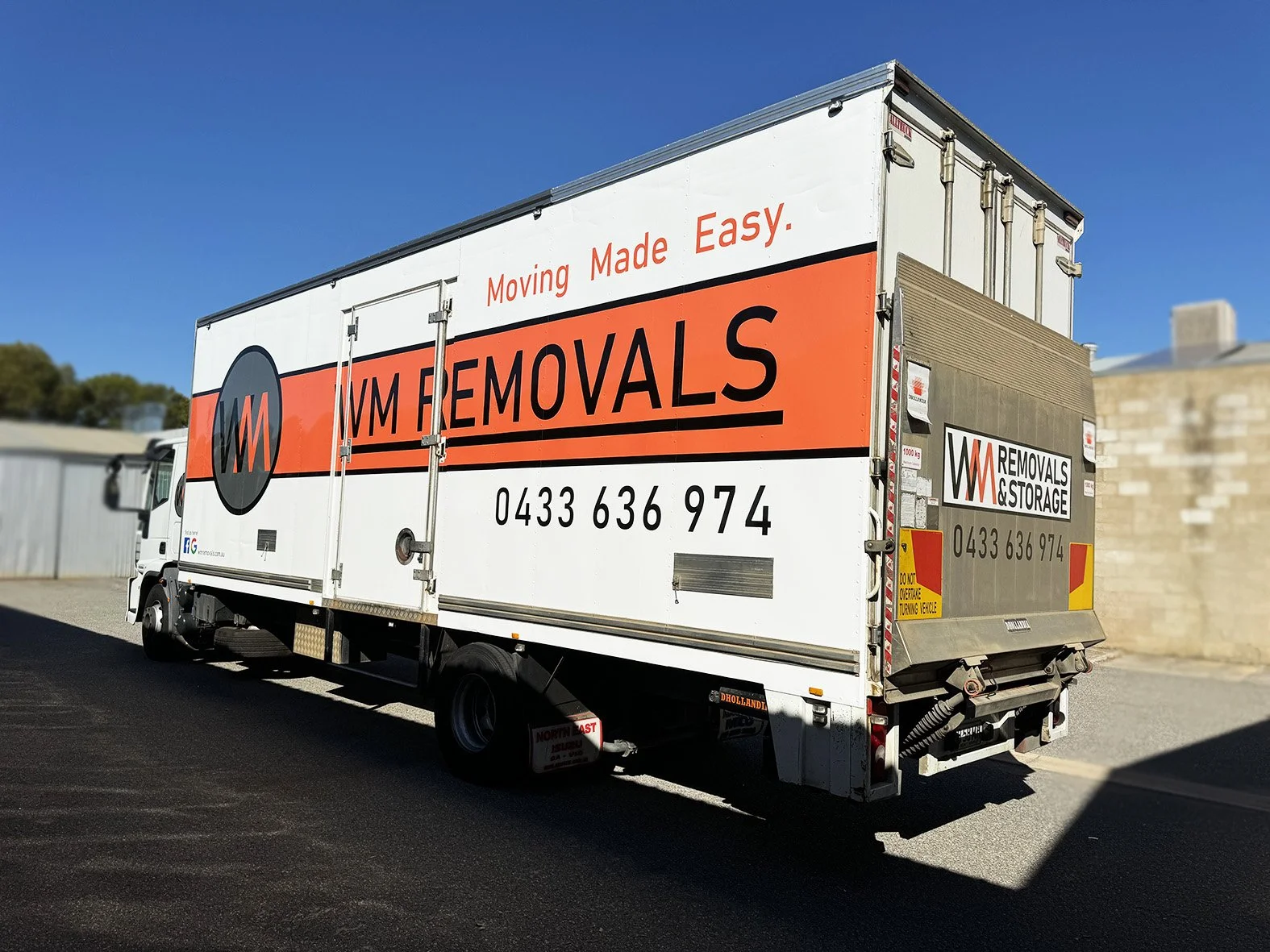 truck_wmremovals1.JPG