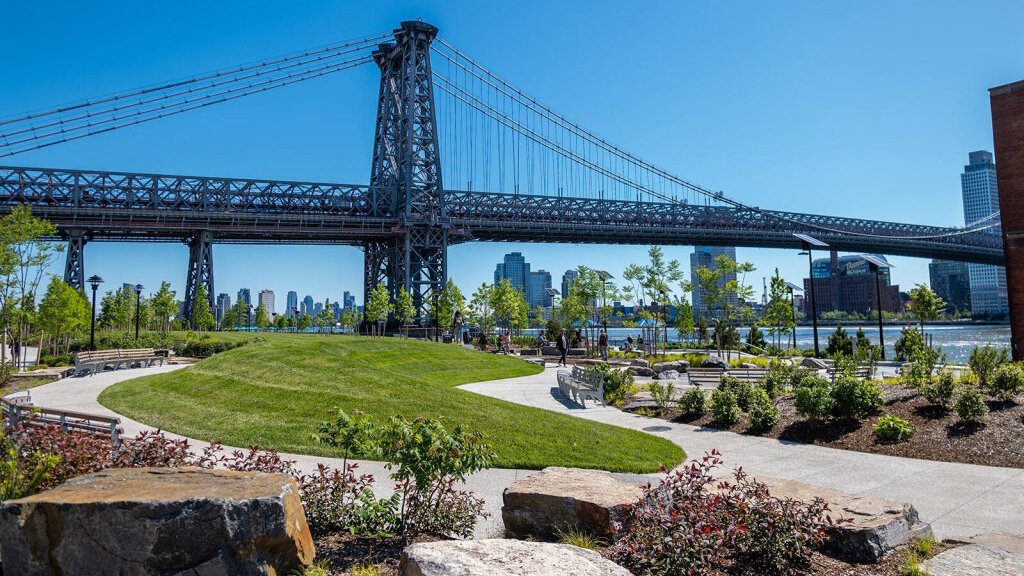 A park next to the Williamsburg Bridge.