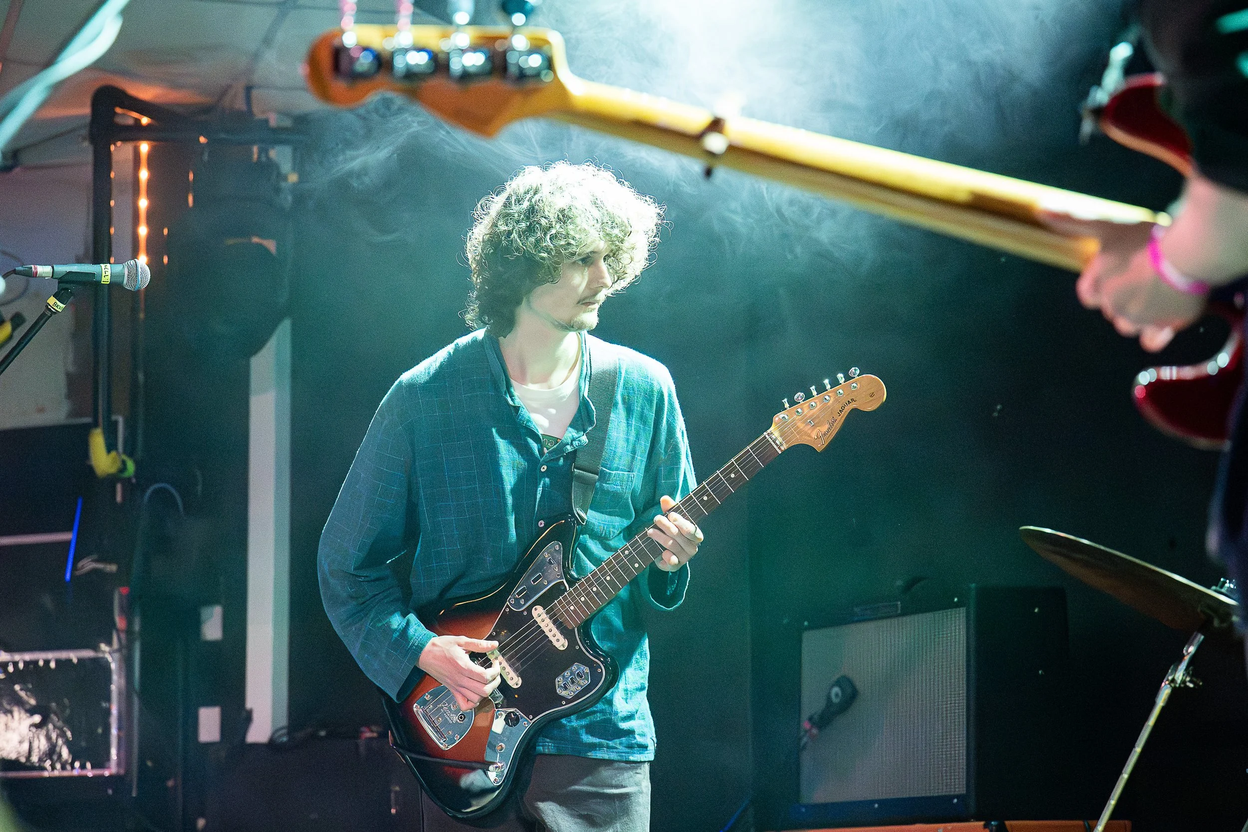 260419-ShakingHand-Brudenell-0022.jpg