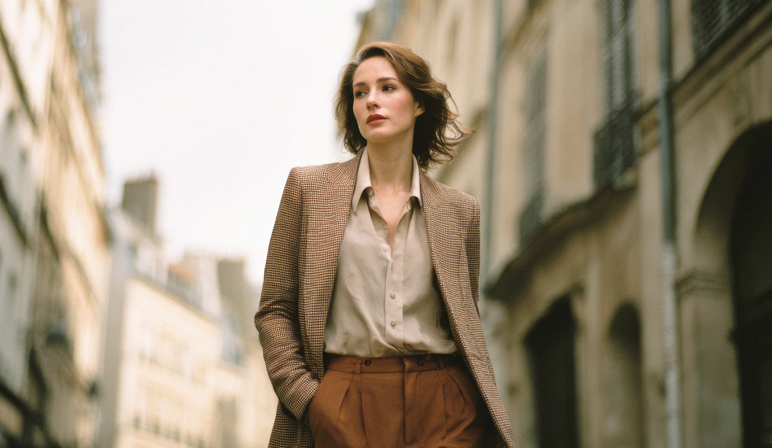 AI product photography and AI brand imagery for advertising, ecommerce, websites, and social campaigns. Studio-quality visuals built for modern marketing.