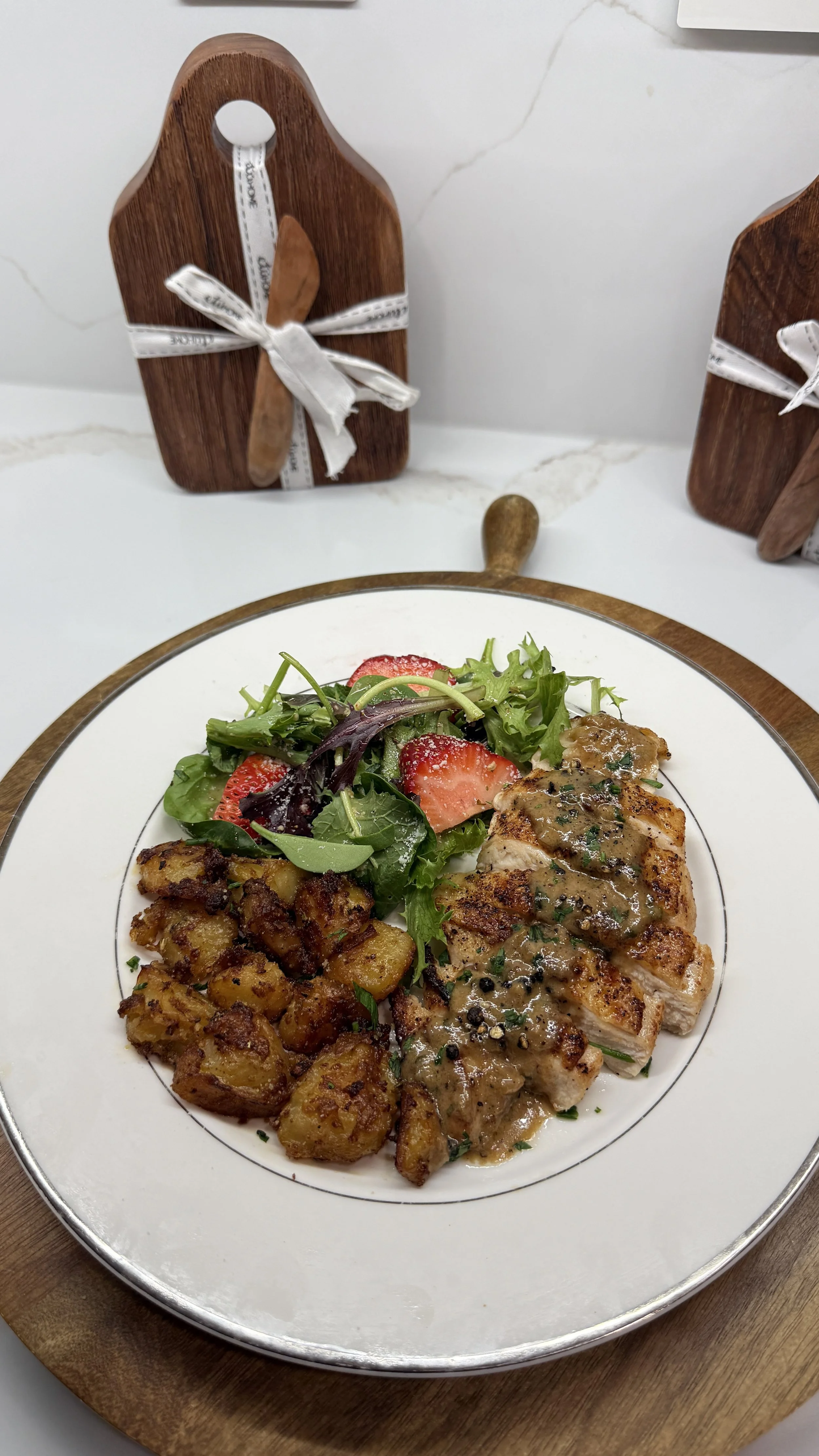 Chicken au Poivre (Creamy Peppercorn Sauce) 